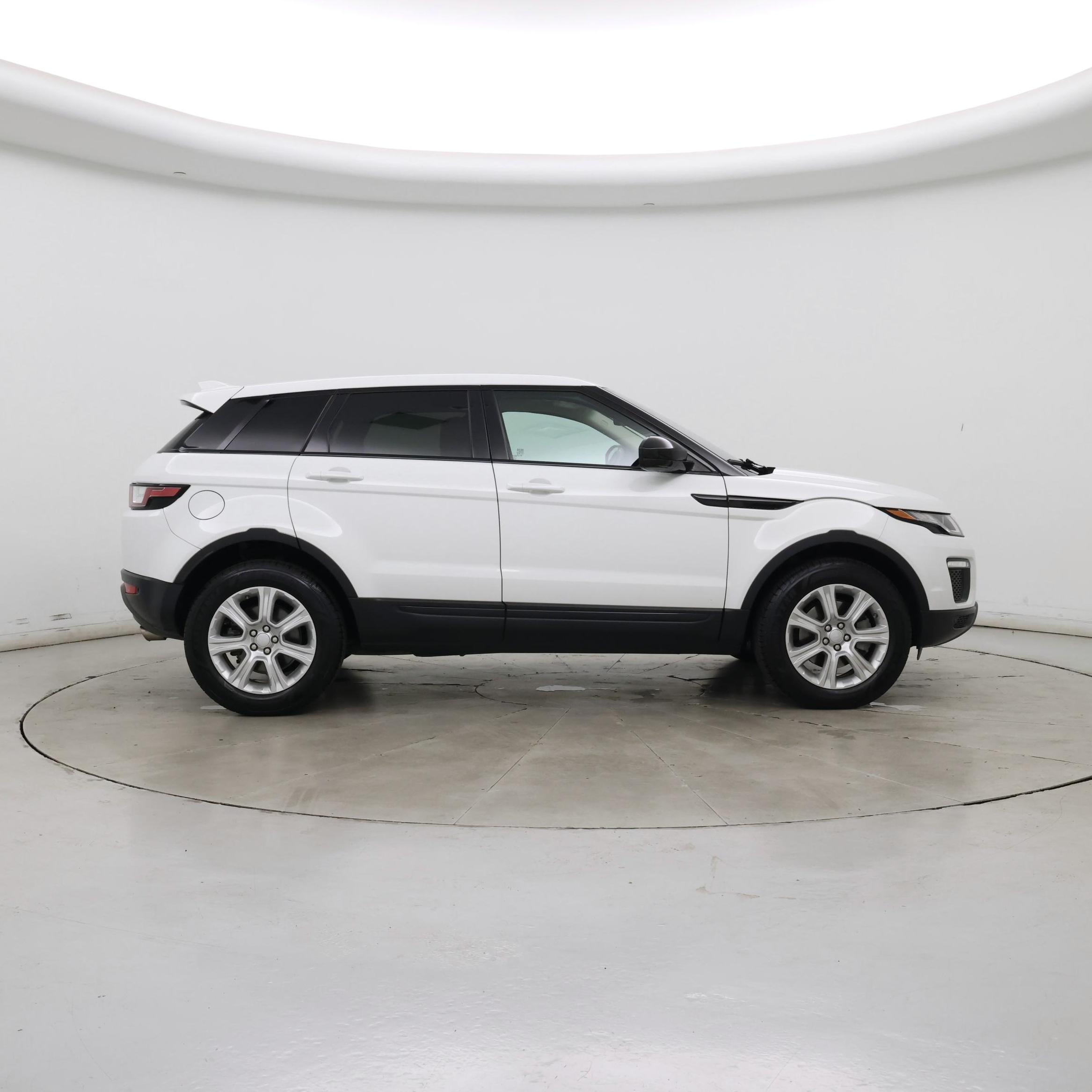 Thumbnail: 2018 Land Rover Range Rover Evoque - 7