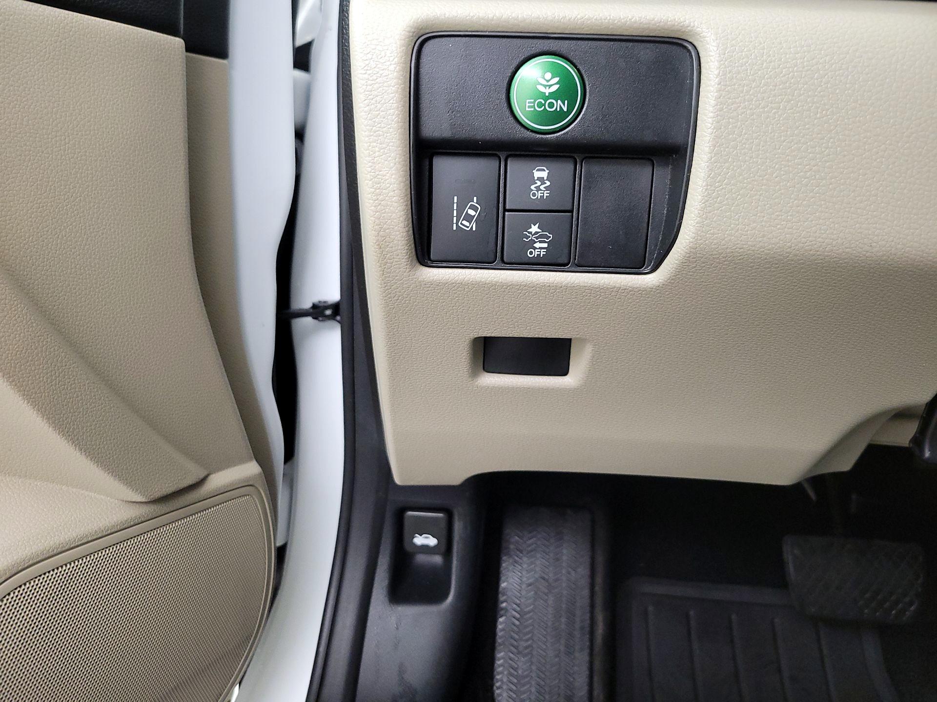 Thumbnail: 2017 Honda Accord - 13