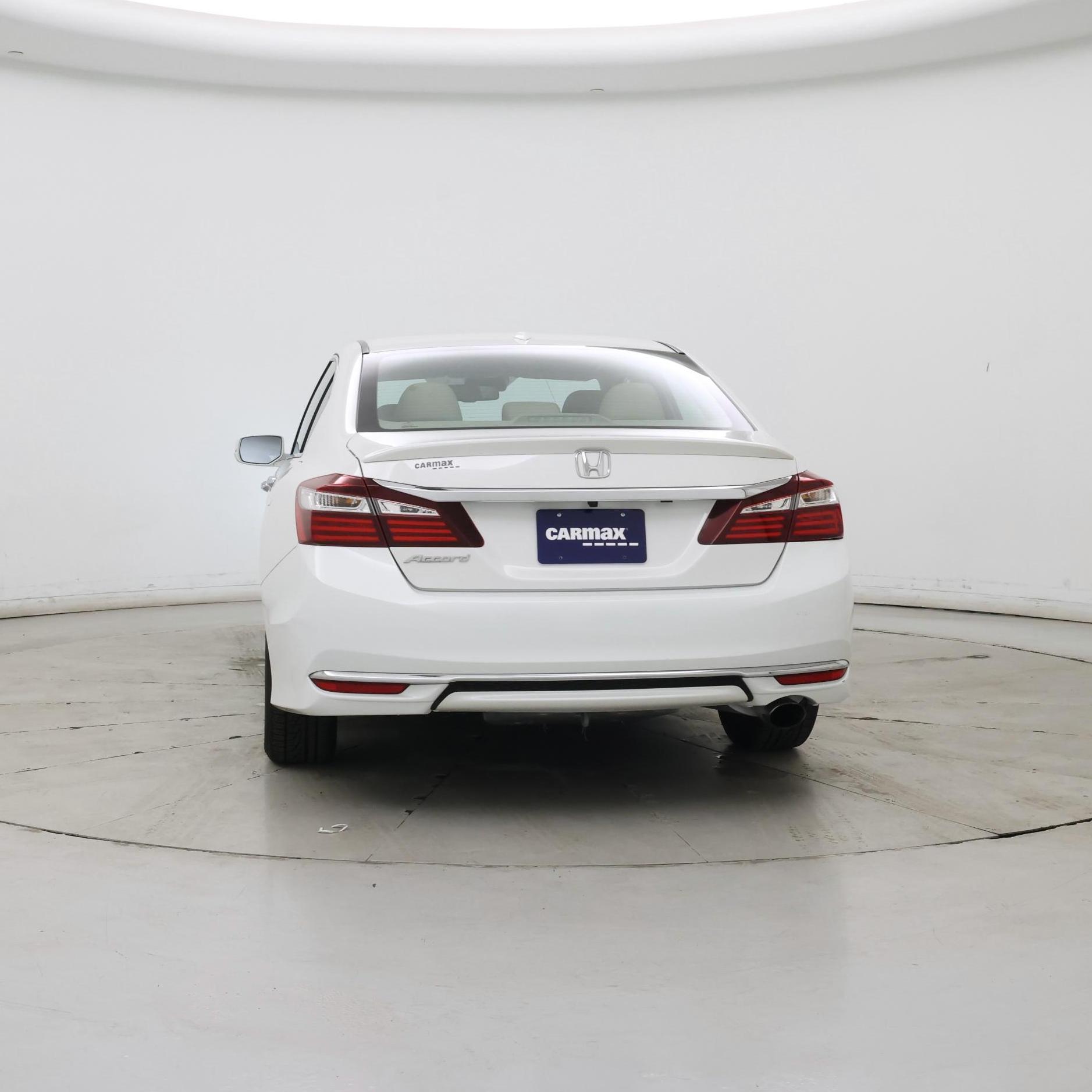 Thumbnail: 2017 Honda Accord - 6