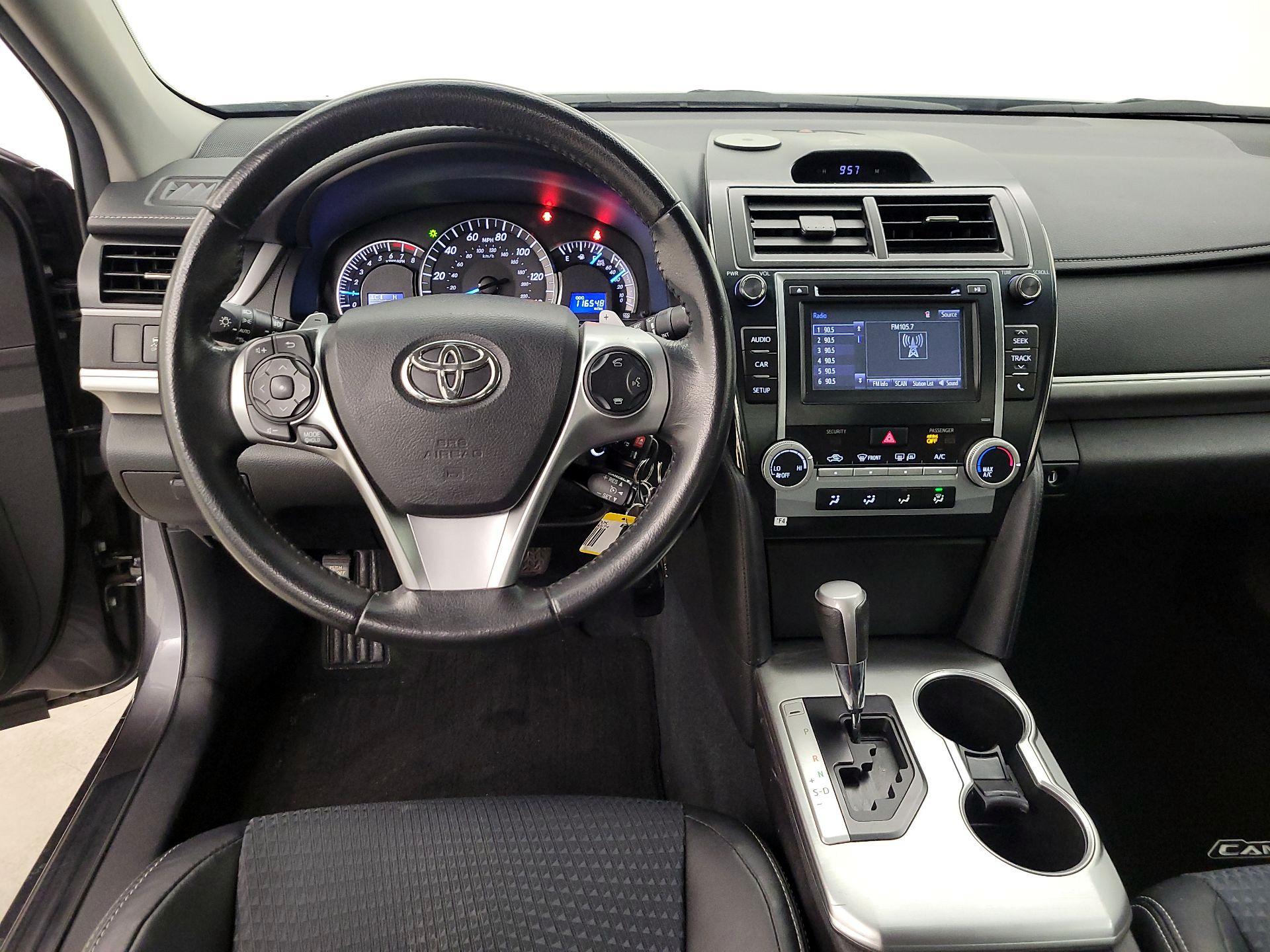 Thumbnail: 2014 Toyota Camry - 10