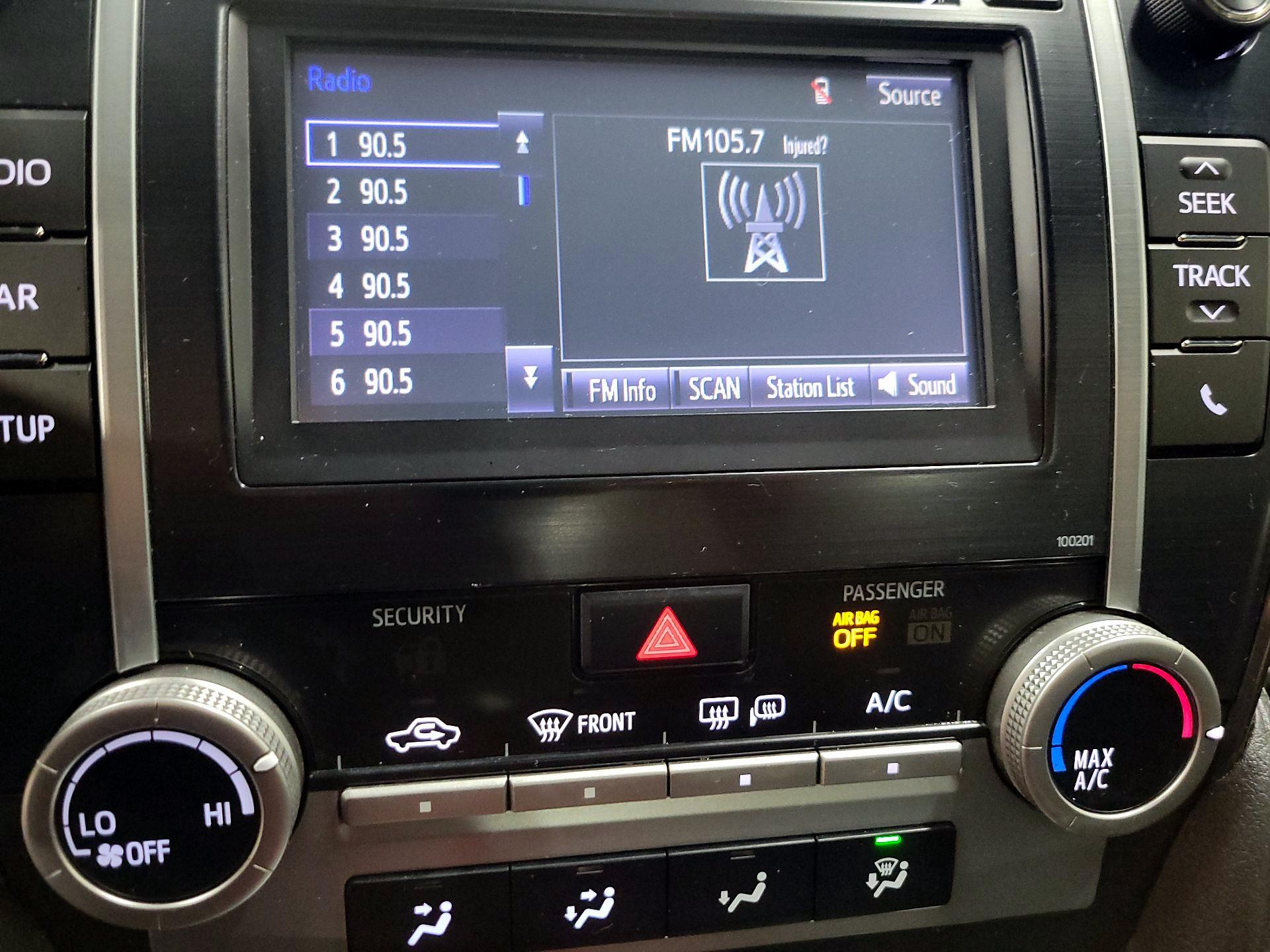 Thumbnail: 2014 Toyota Camry - 15