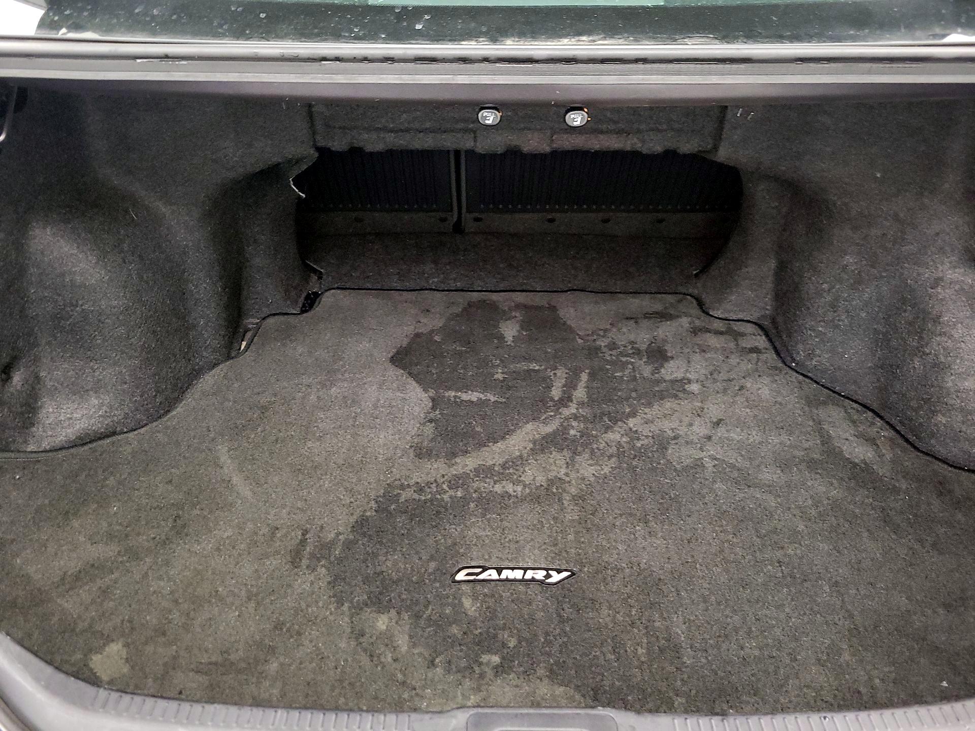 Thumbnail: 2014 Toyota Camry - 20