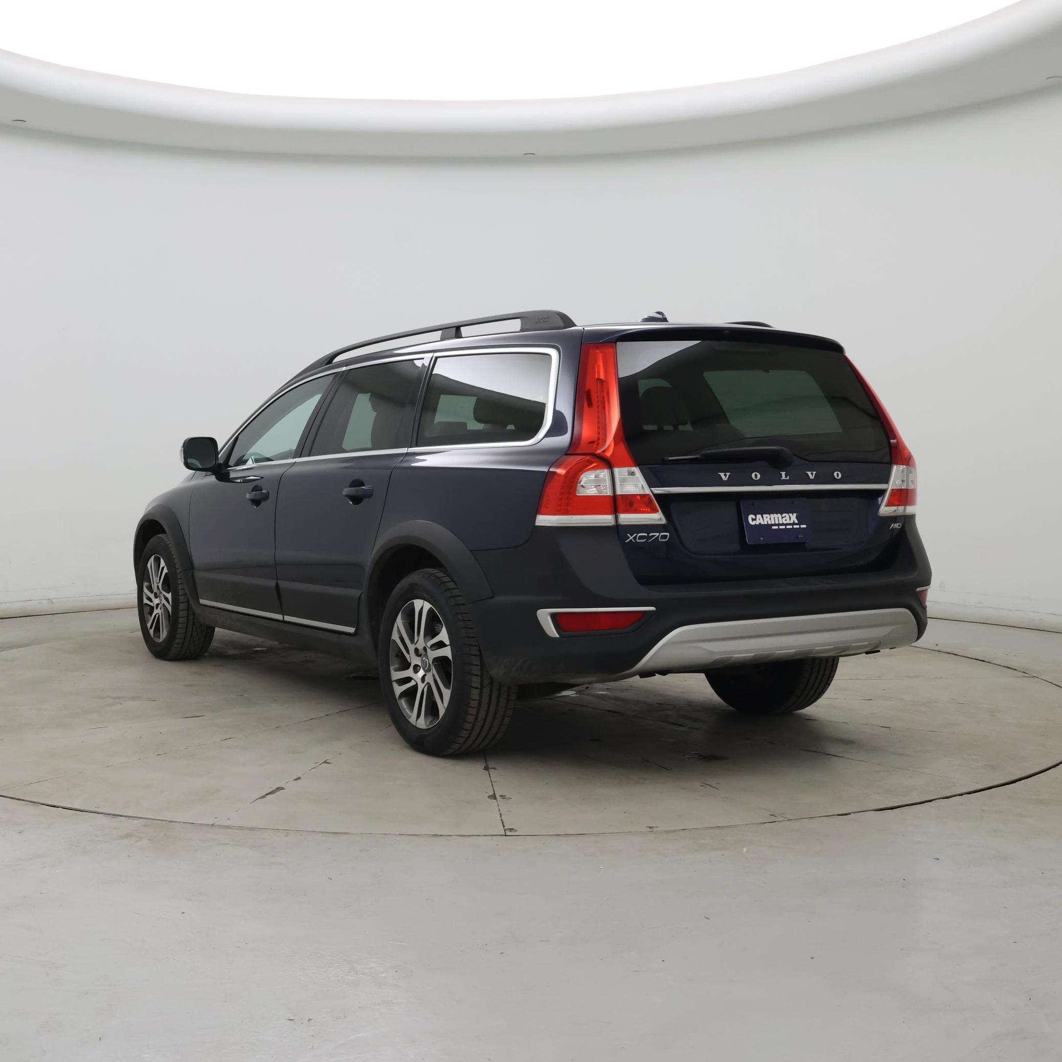 Thumbnail: 2015 Volvo XC70 - 2