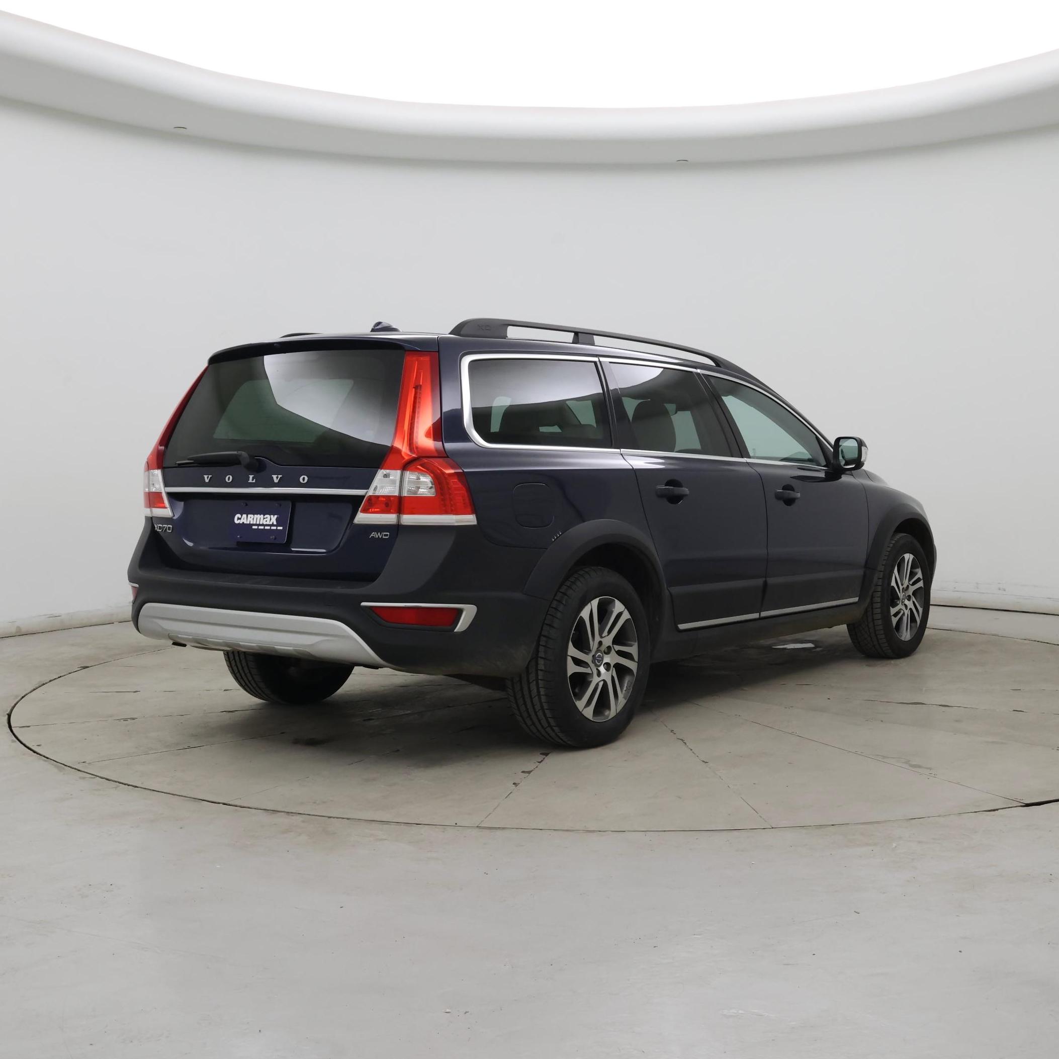Thumbnail: 2015 Volvo XC70 - 8