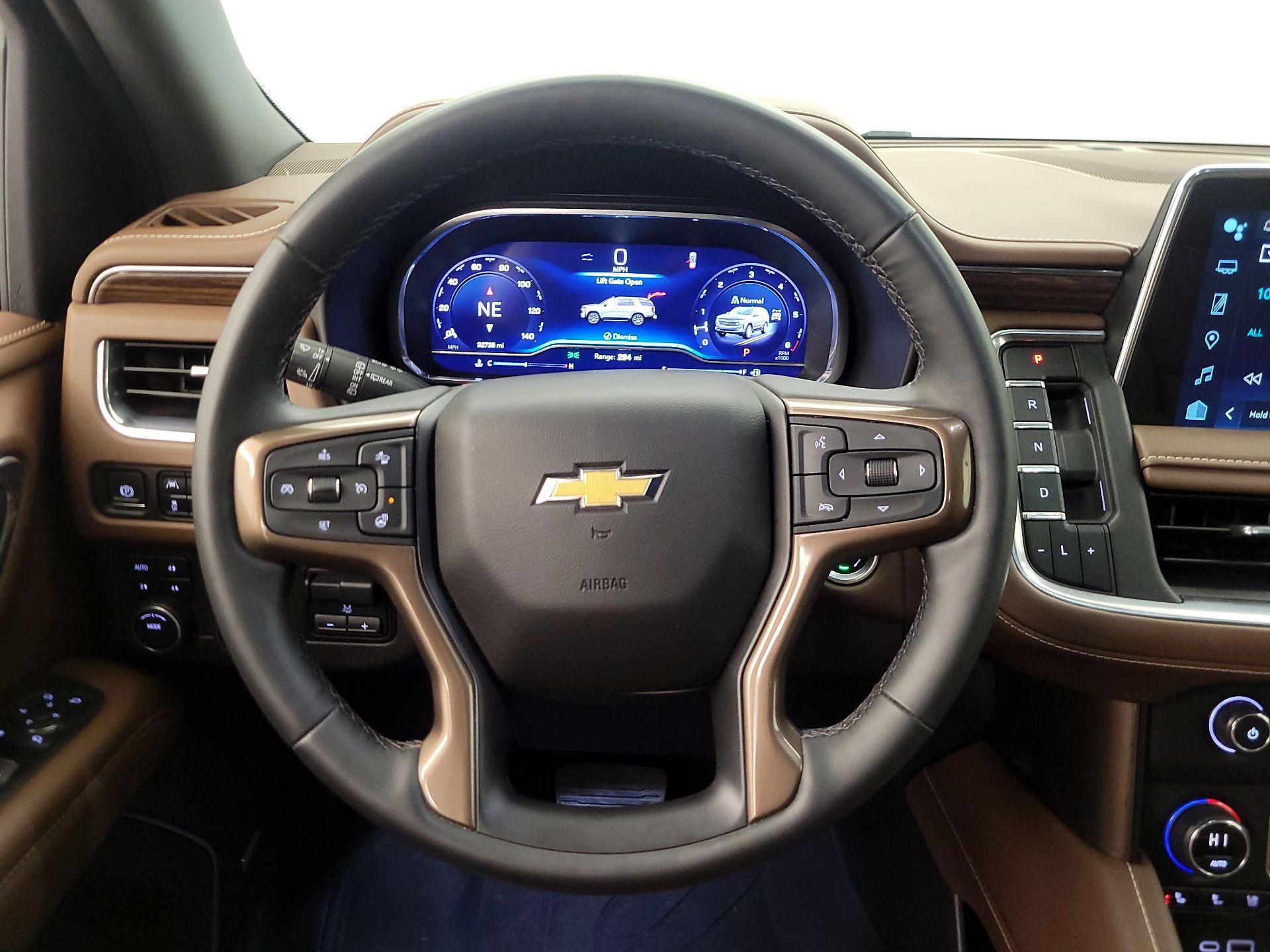 Thumbnail: 2023 Chevrolet Tahoe - 10