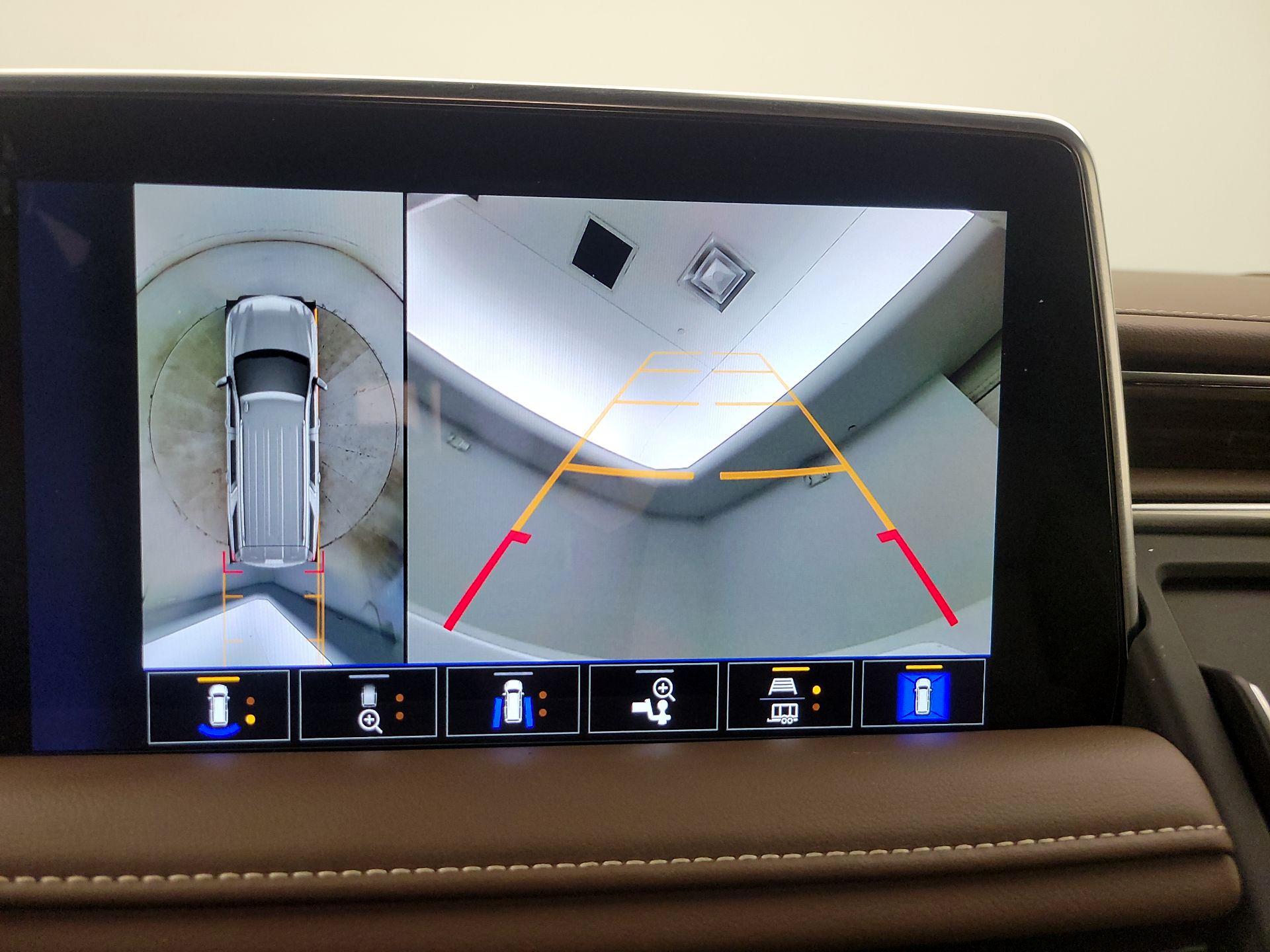 Thumbnail: 2023 Chevrolet Tahoe - 14