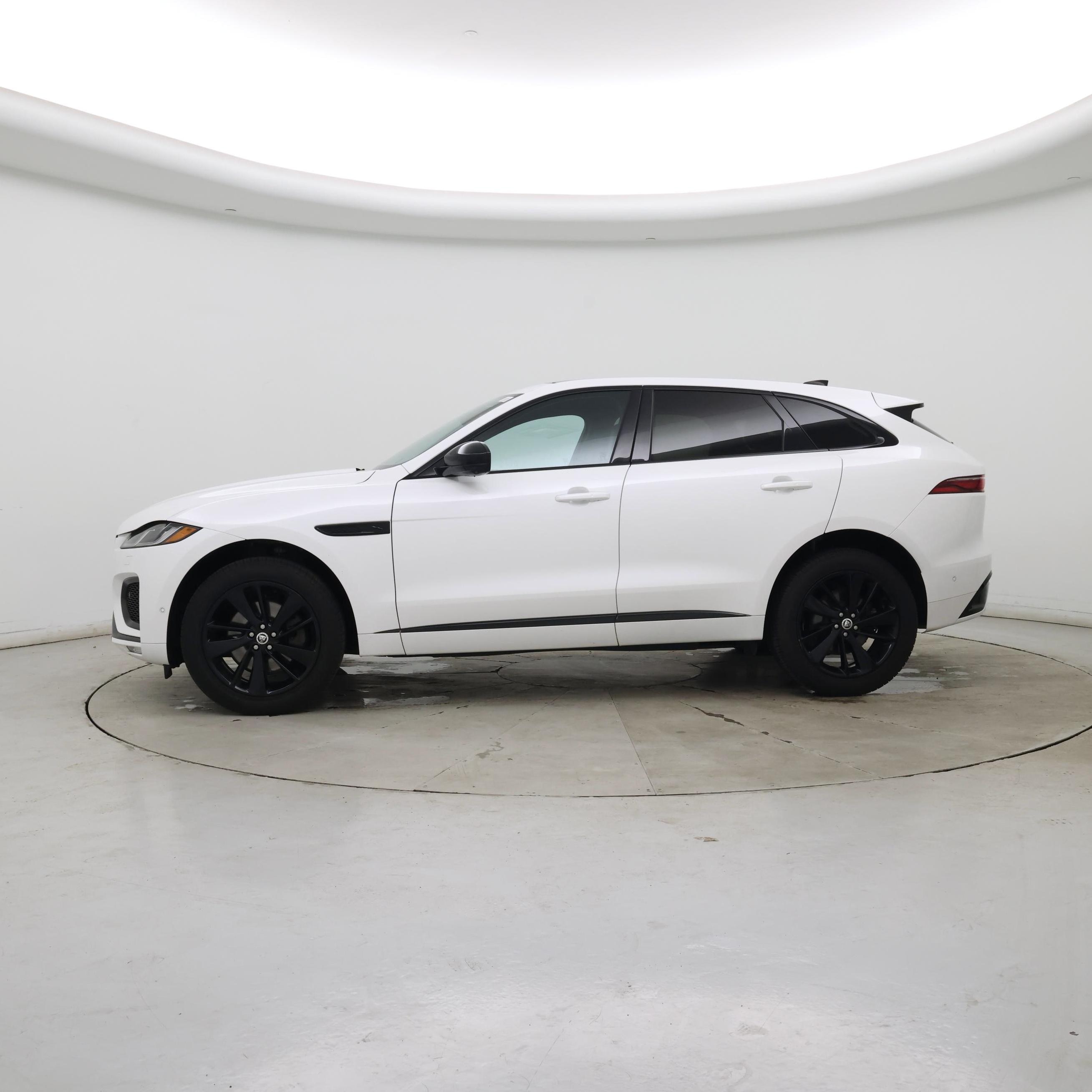 Thumbnail: 2024 Jaguar F-Pace - 3