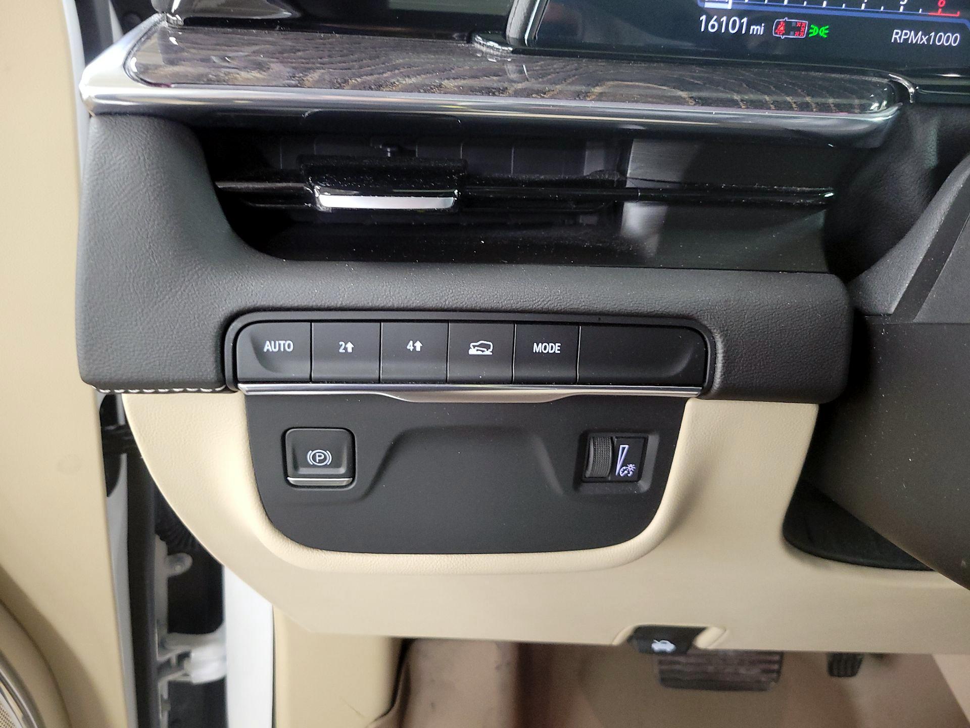 Thumbnail: 2023 Cadillac Escalade - 13