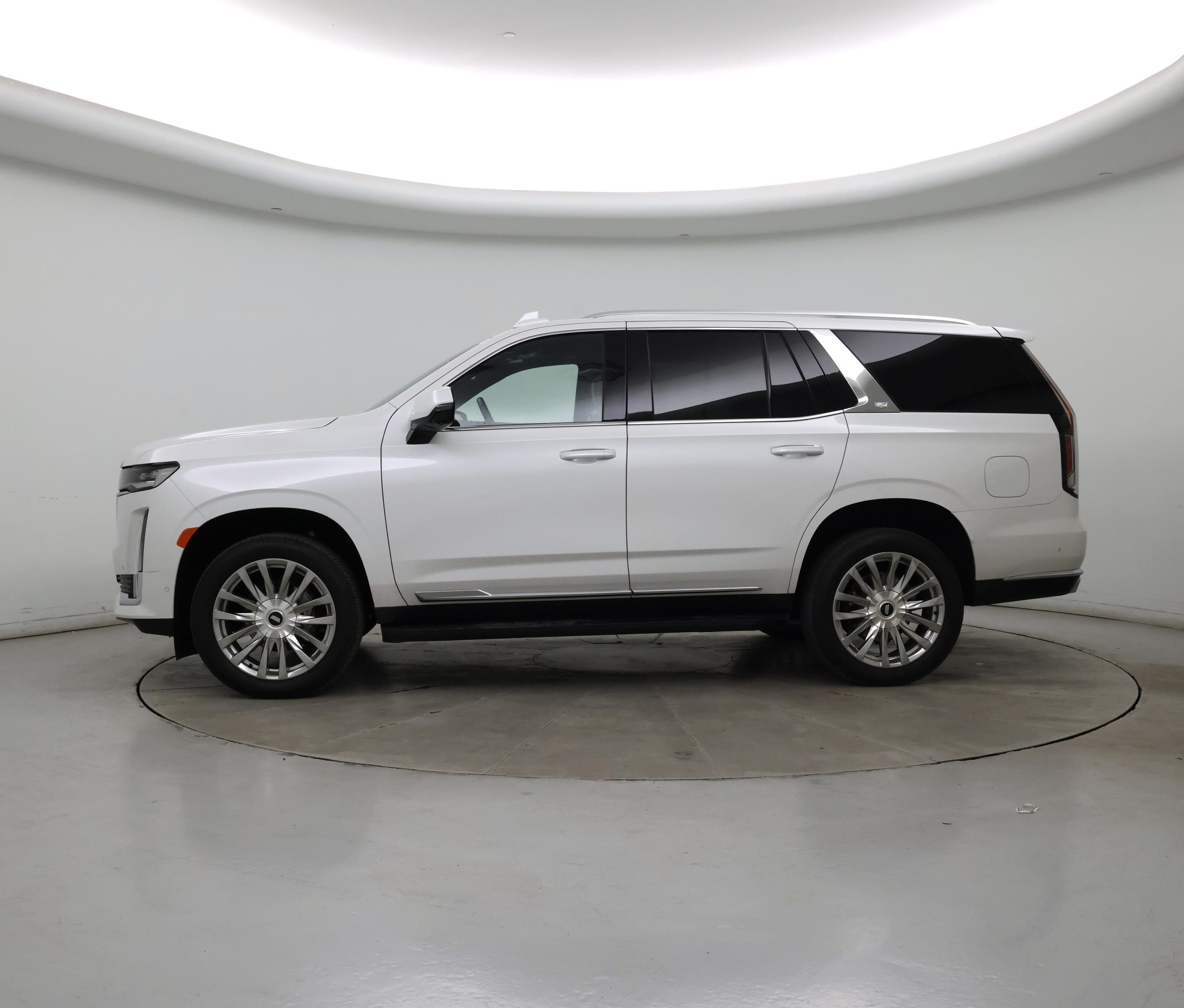 Thumbnail: 2023 Cadillac Escalade - 3