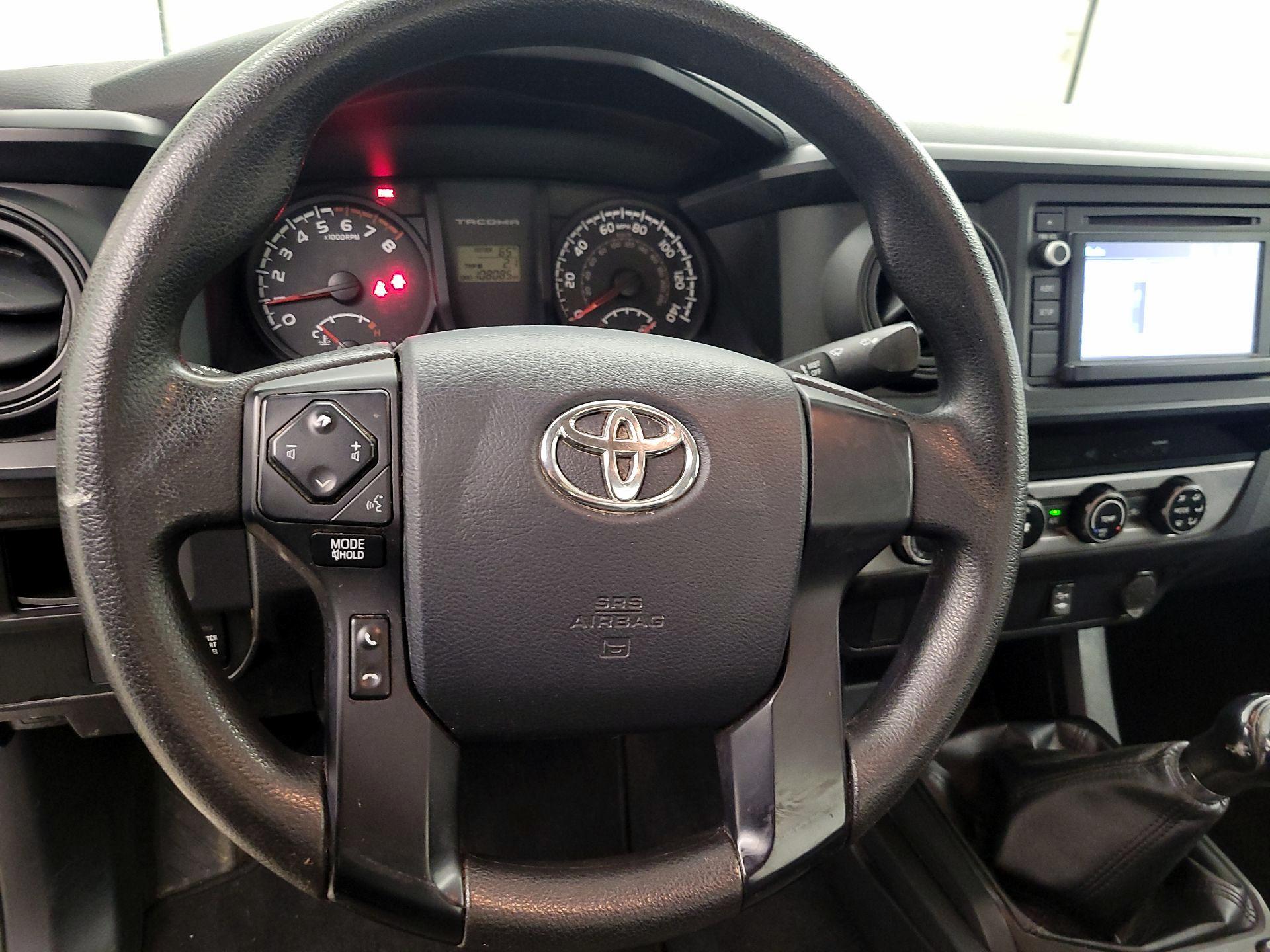 Thumbnail: 2017 Toyota Tacoma - 10