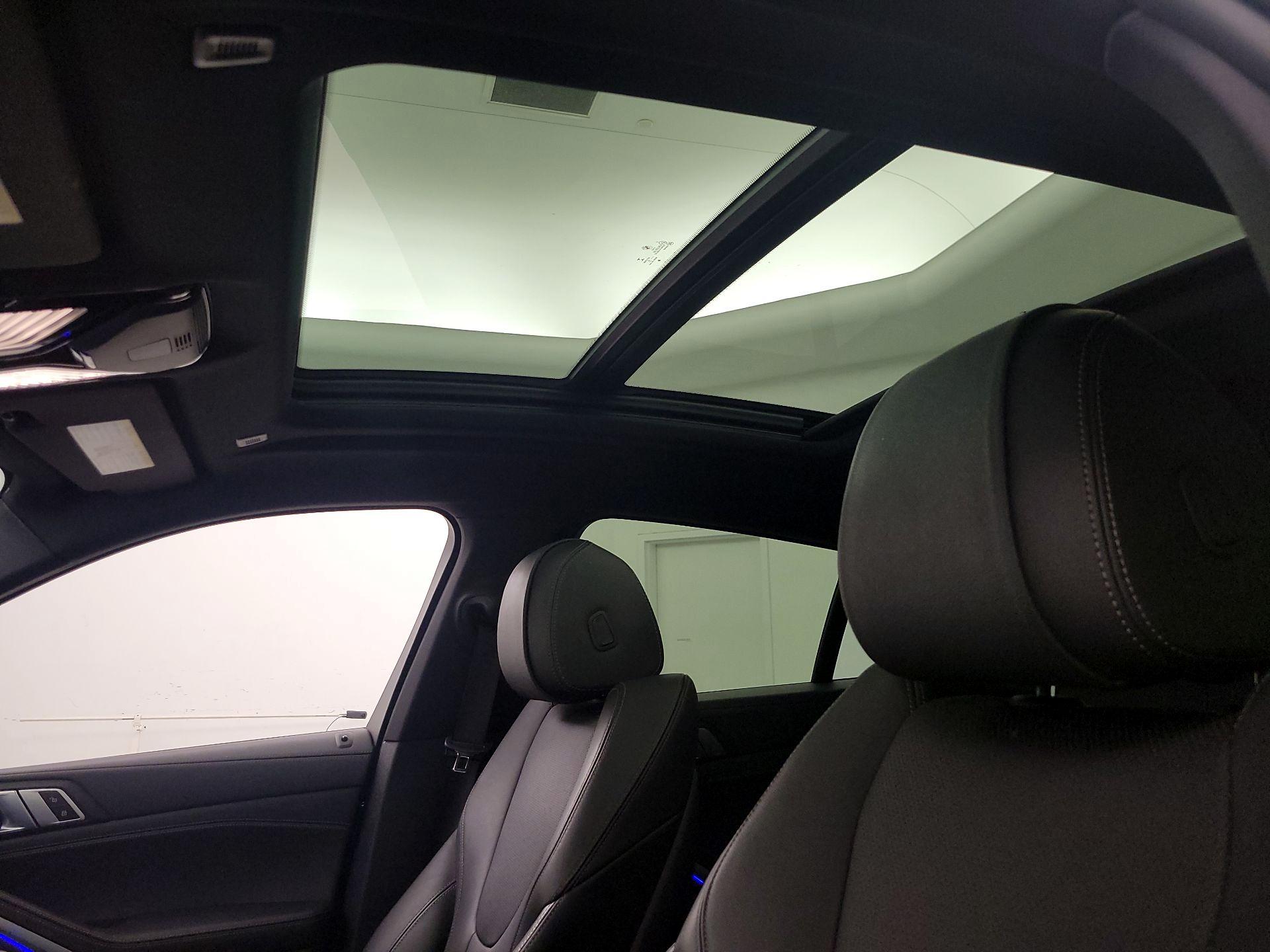 Thumbnail: 2021 BMW X6 - 20