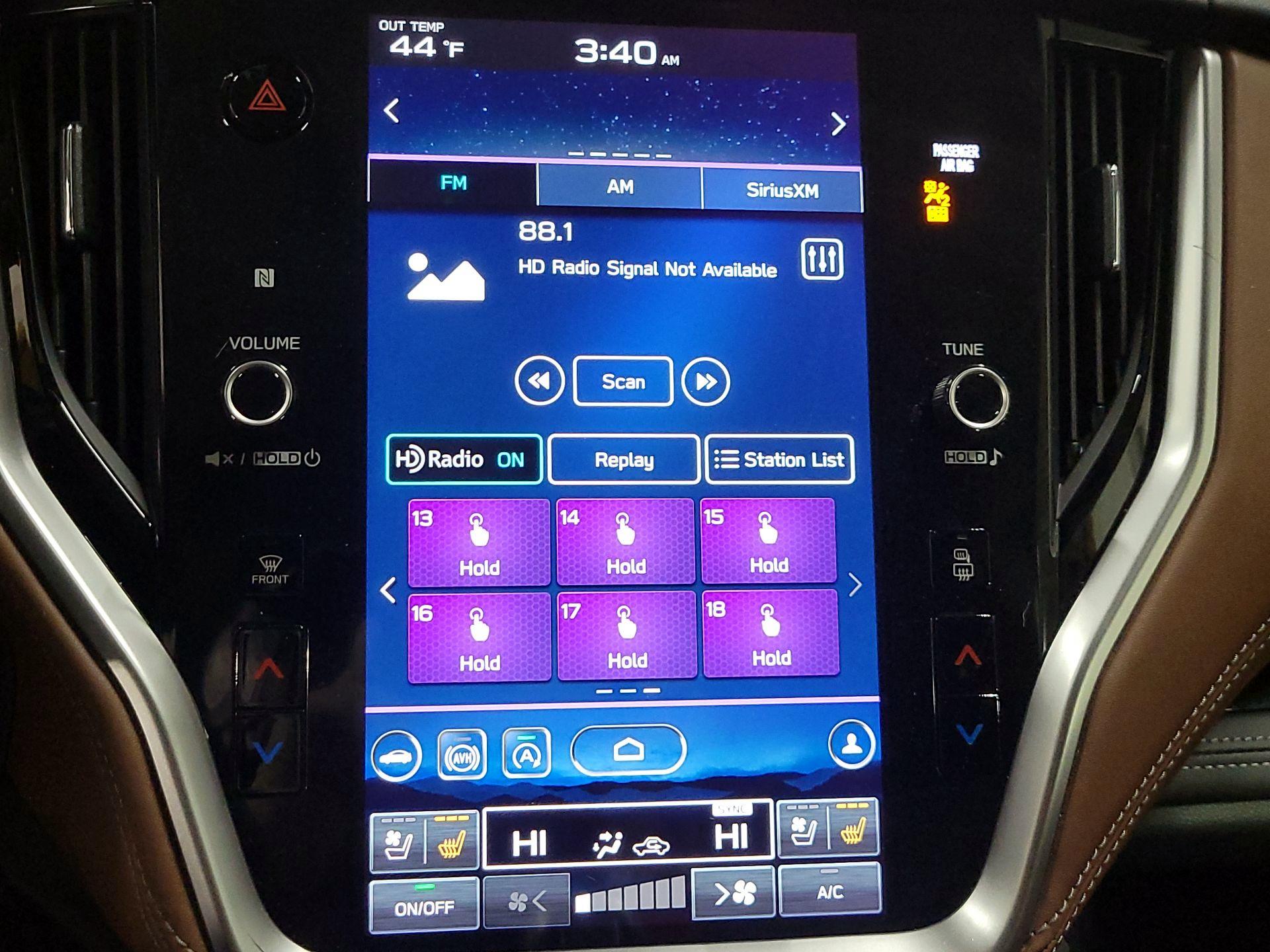 Thumbnail: 2022 Subaru Outback - 16