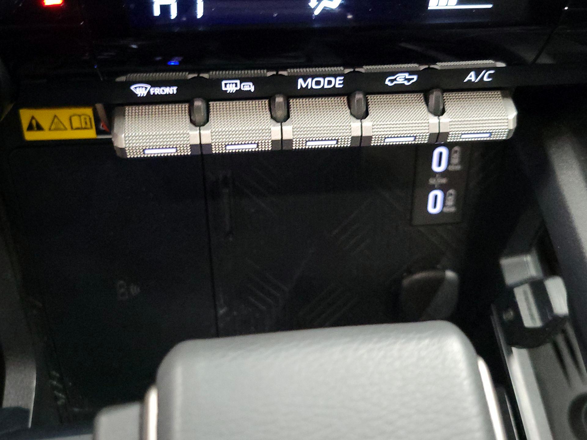 Thumbnail: 2024 Toyota Tacoma - 18