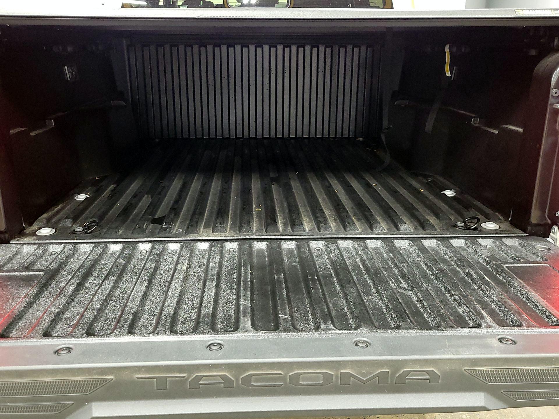 Thumbnail: 2024 Toyota Tacoma - 20