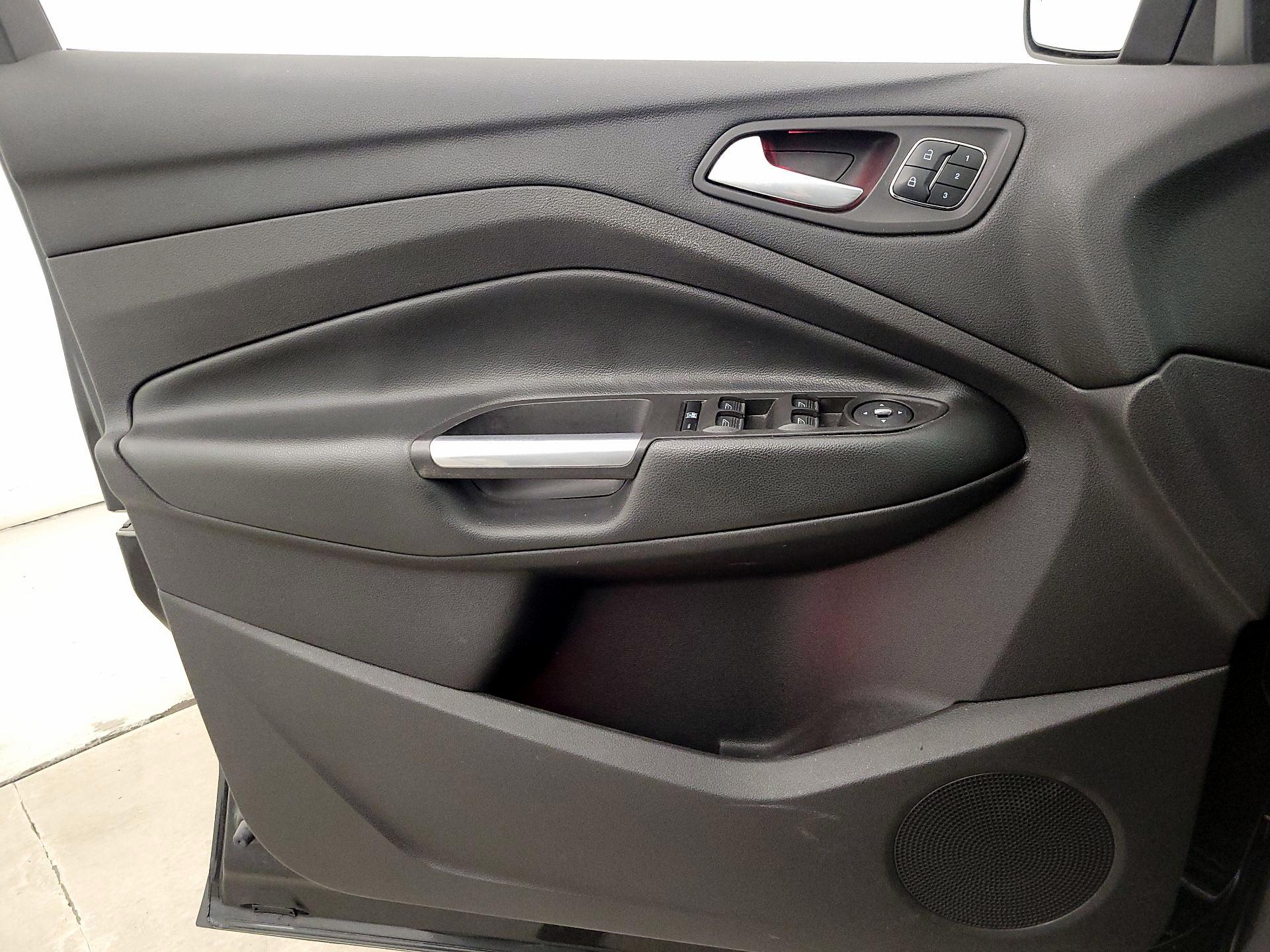 Thumbnail: 2014 Ford Escape - 12