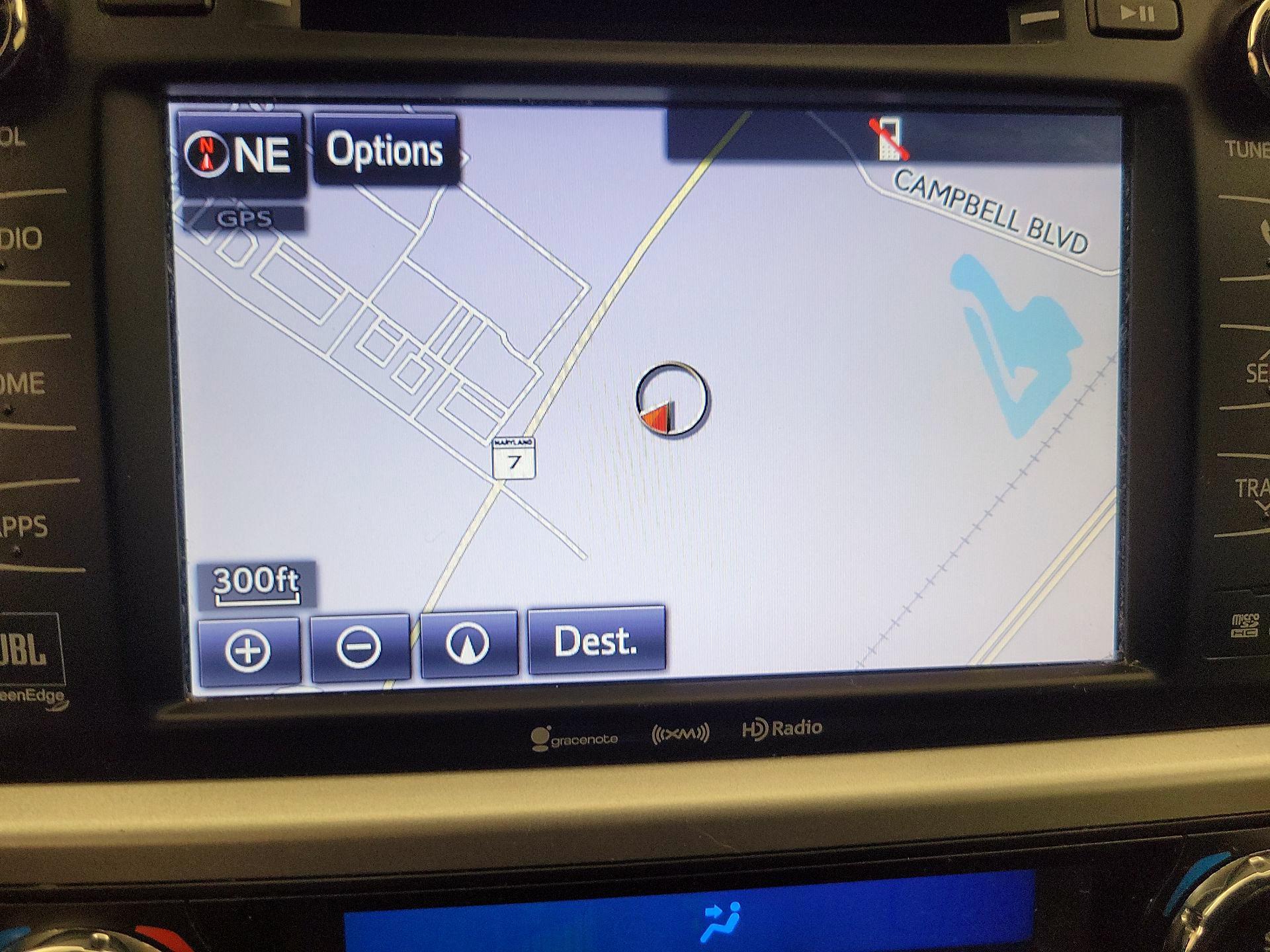 Thumbnail: 2016 Toyota Highlander - 14