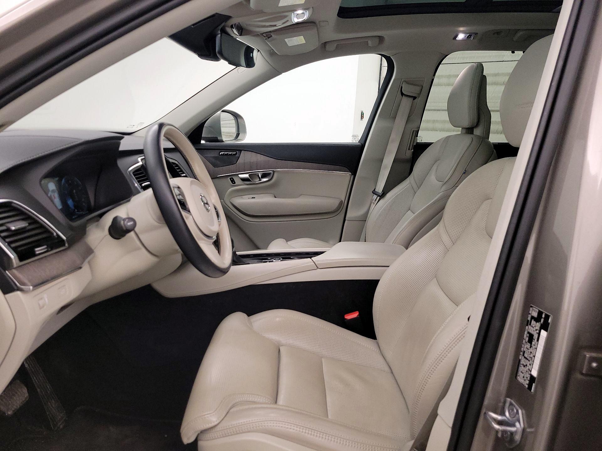 Thumbnail: 2020 Volvo XC90 - 11