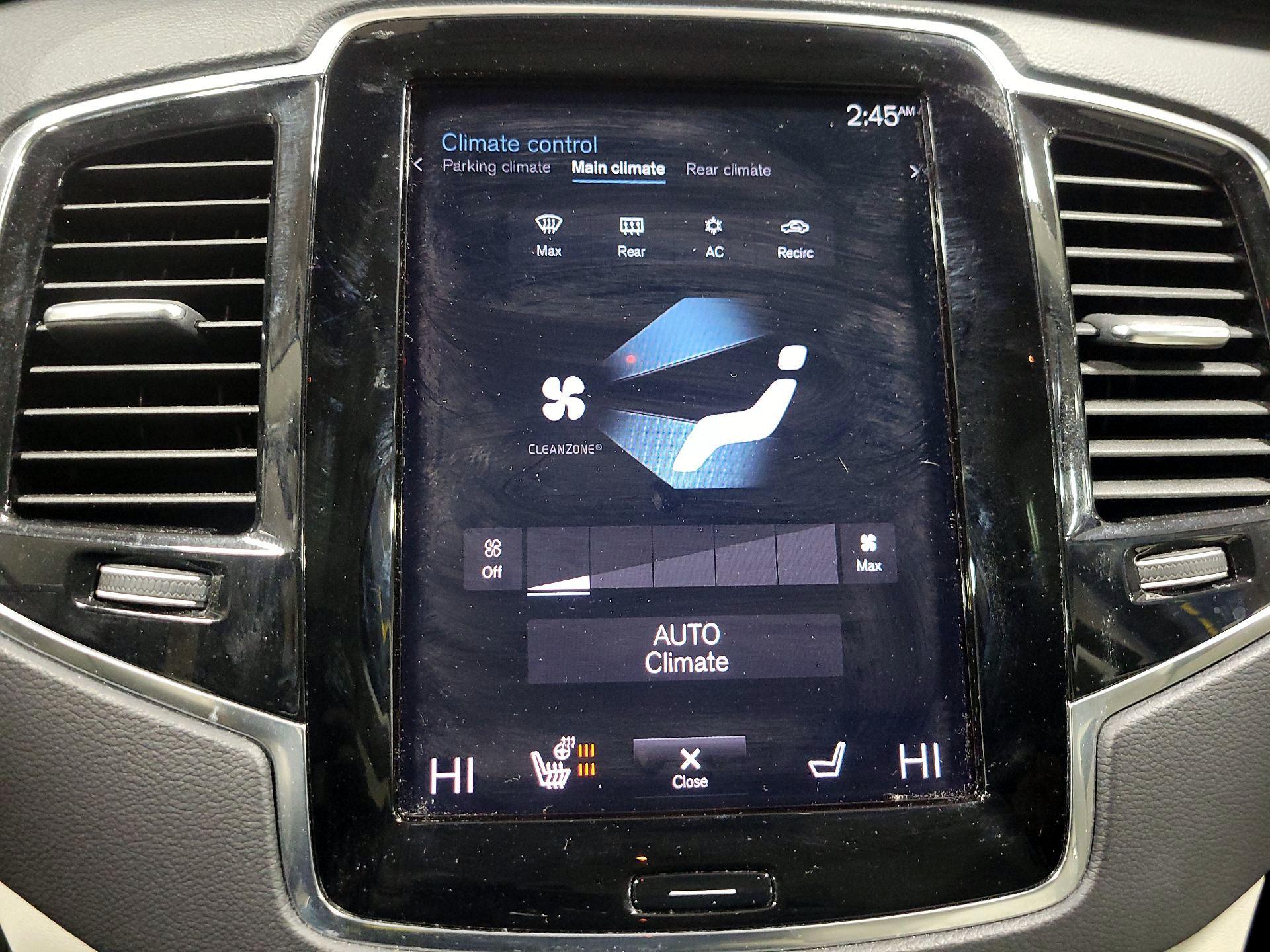 Thumbnail: 2020 Volvo XC90 - 17