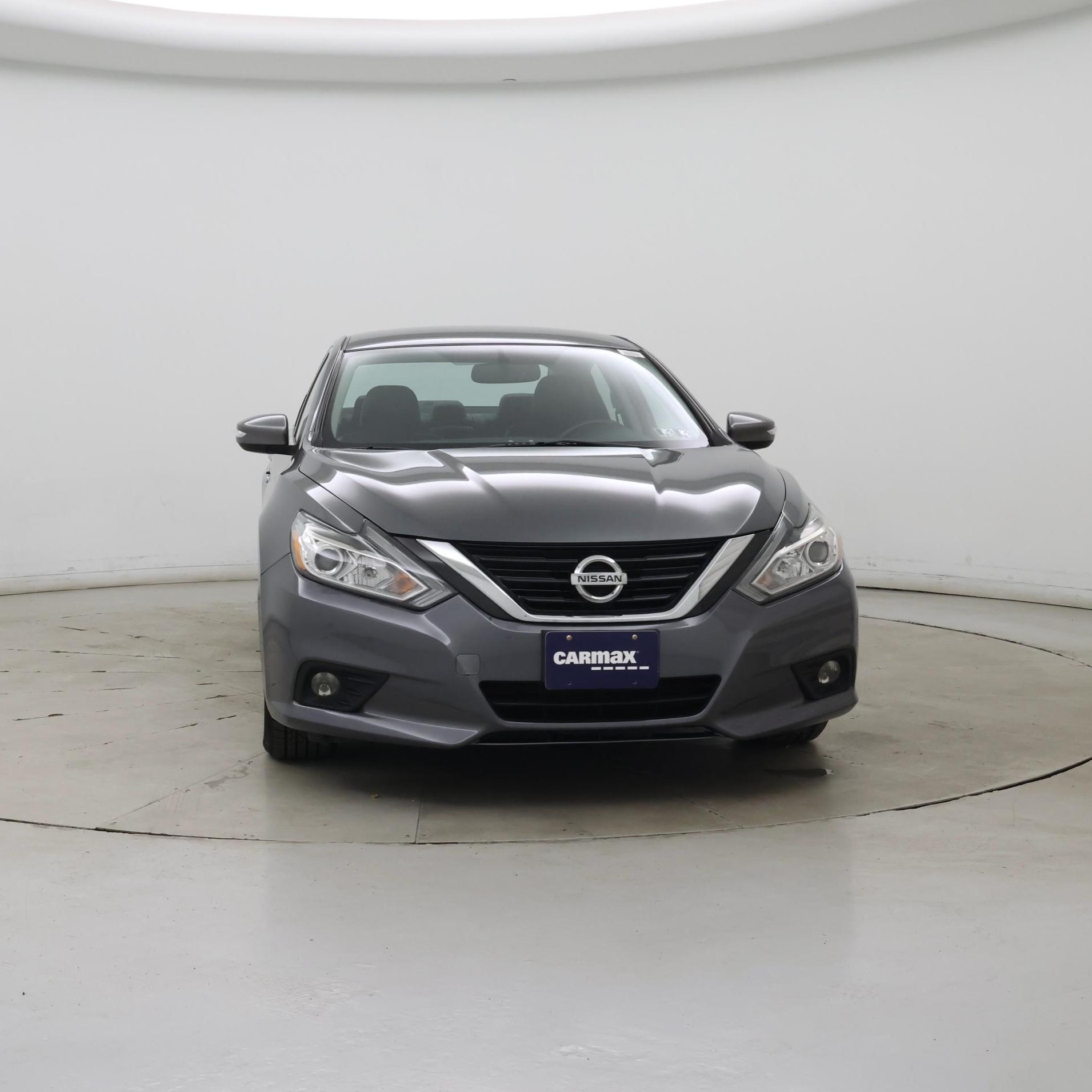 Thumbnail: 2018 Nissan Altima - 5