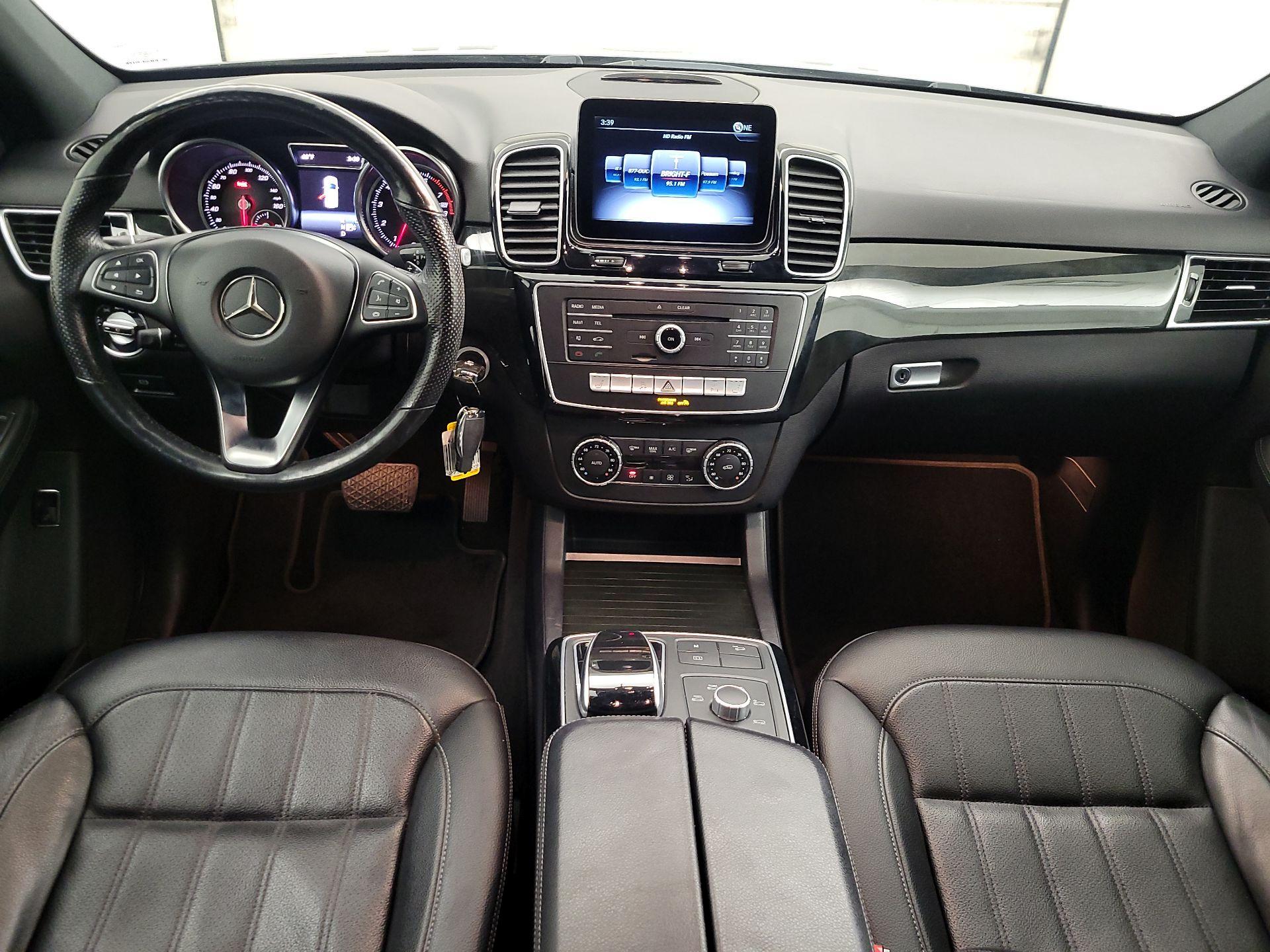 Thumbnail: 2018 Mercedes-Benz GLE - 9