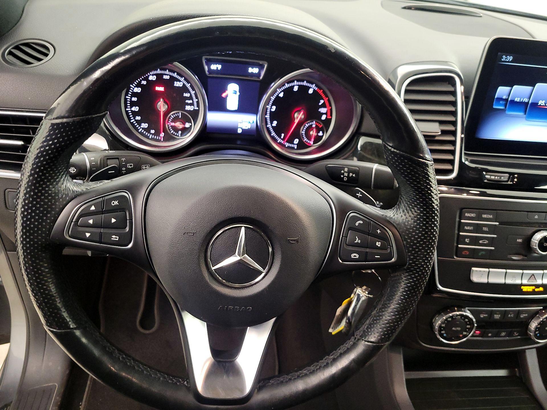 Thumbnail: 2018 Mercedes-Benz GLE - 10