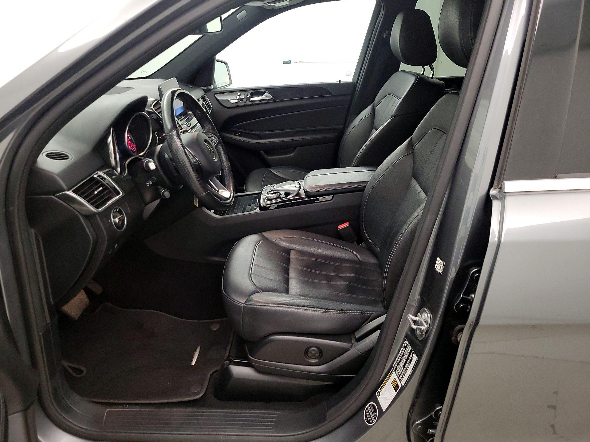 Thumbnail: 2018 Mercedes-Benz GLE - 11