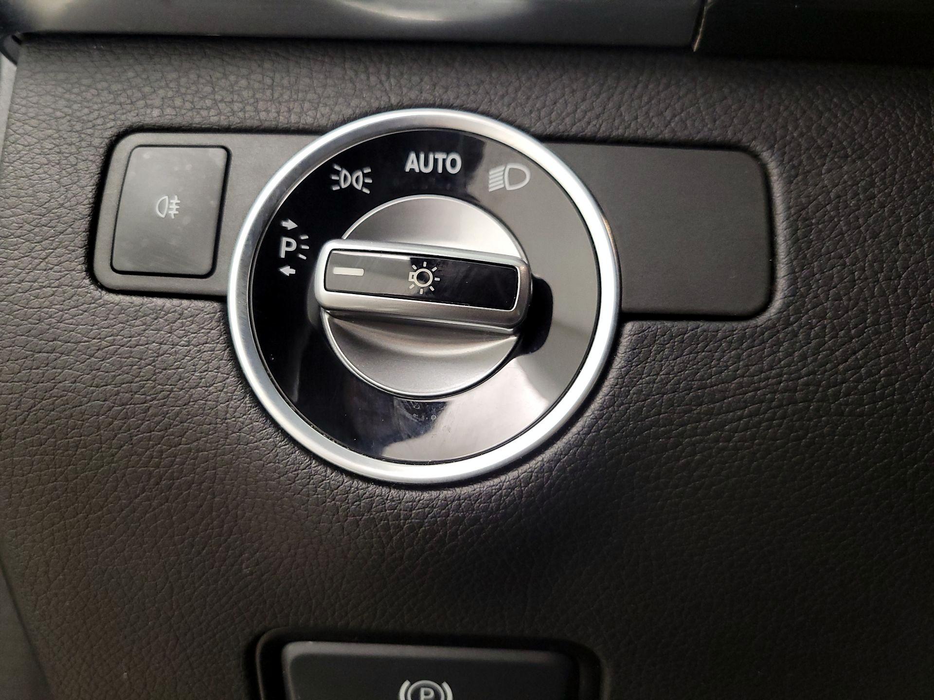 Thumbnail: 2018 Mercedes-Benz GLE - 13