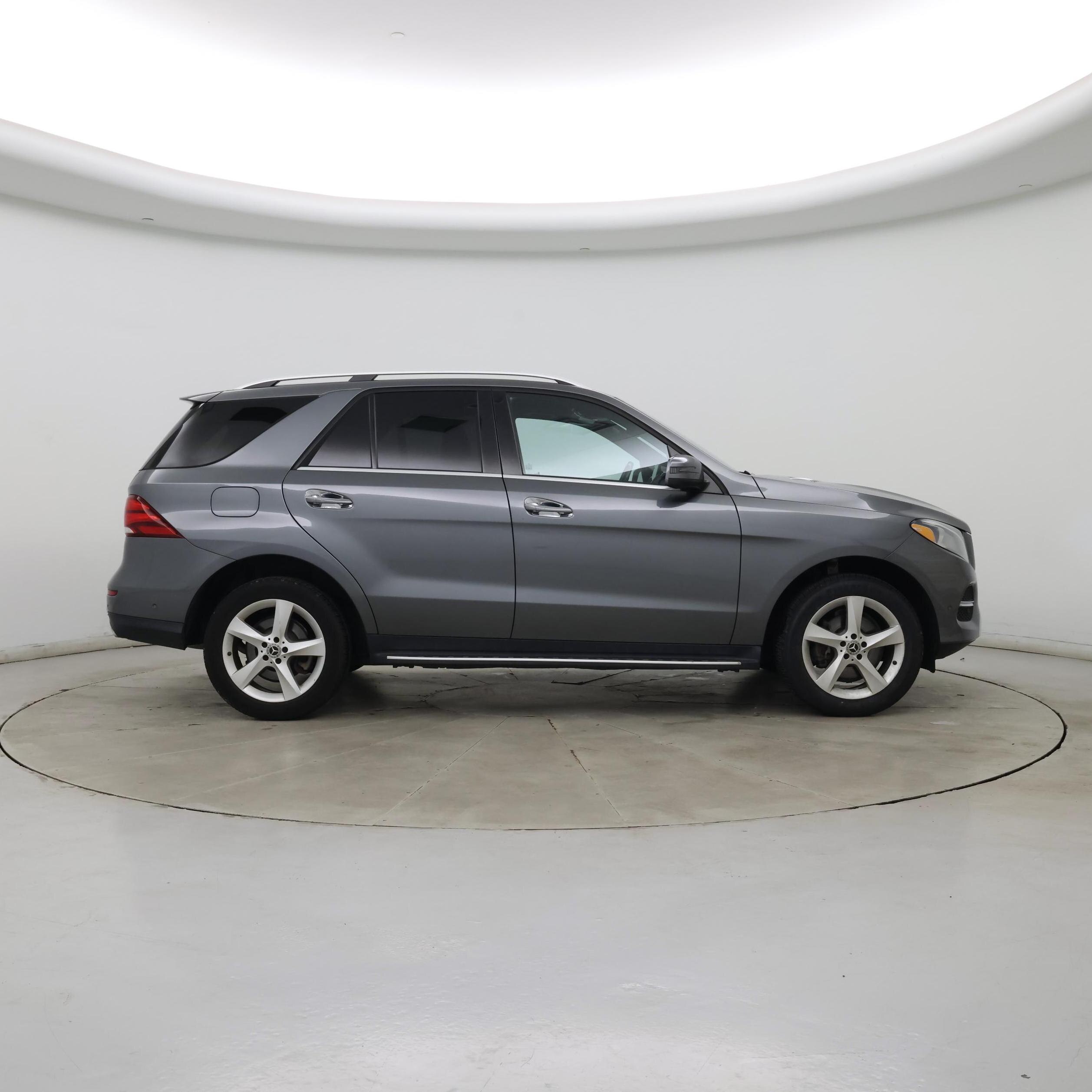 Thumbnail: 2018 Mercedes-Benz GLE - 7