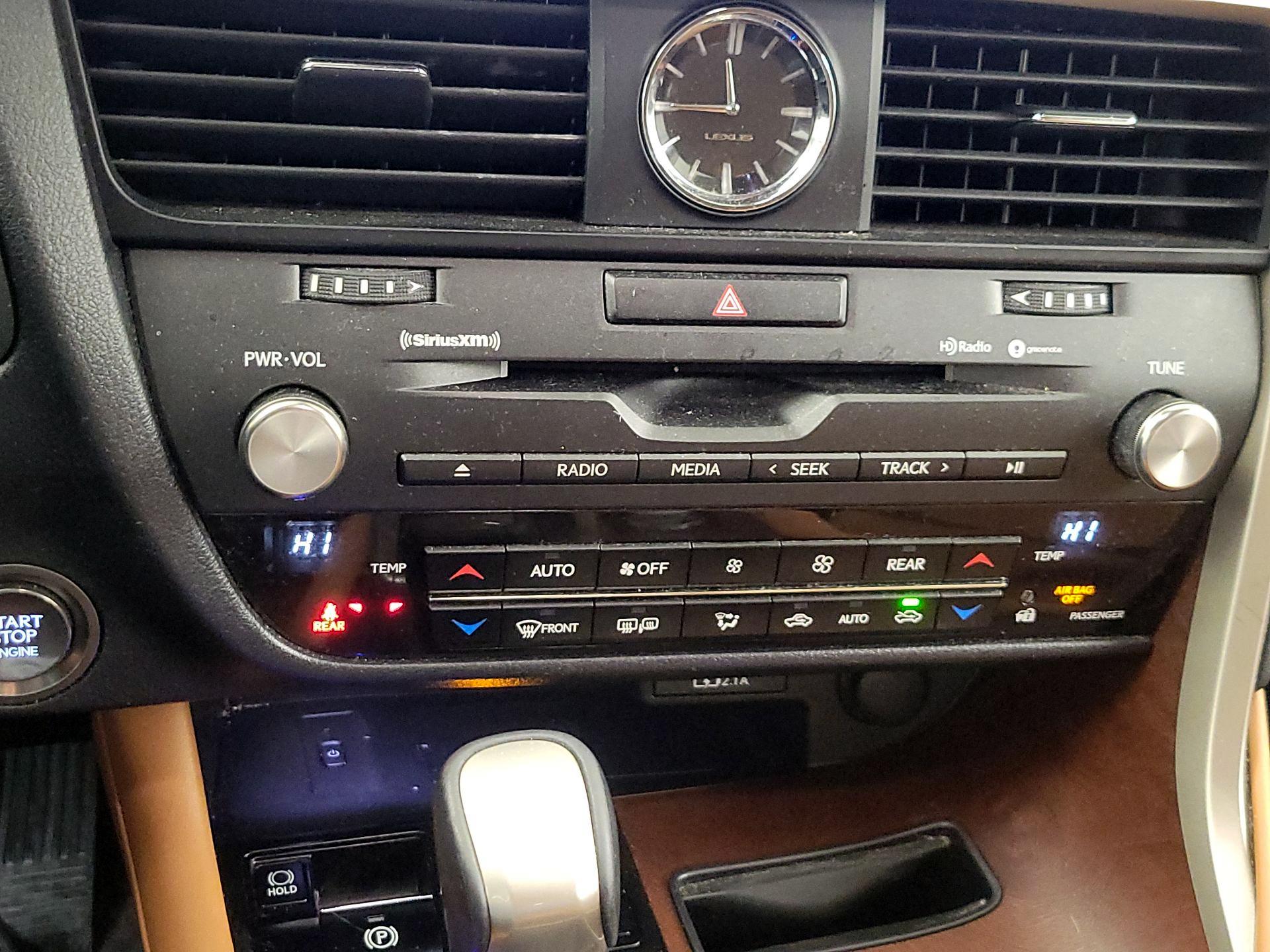 Thumbnail: 2021 Lexus RX - 17