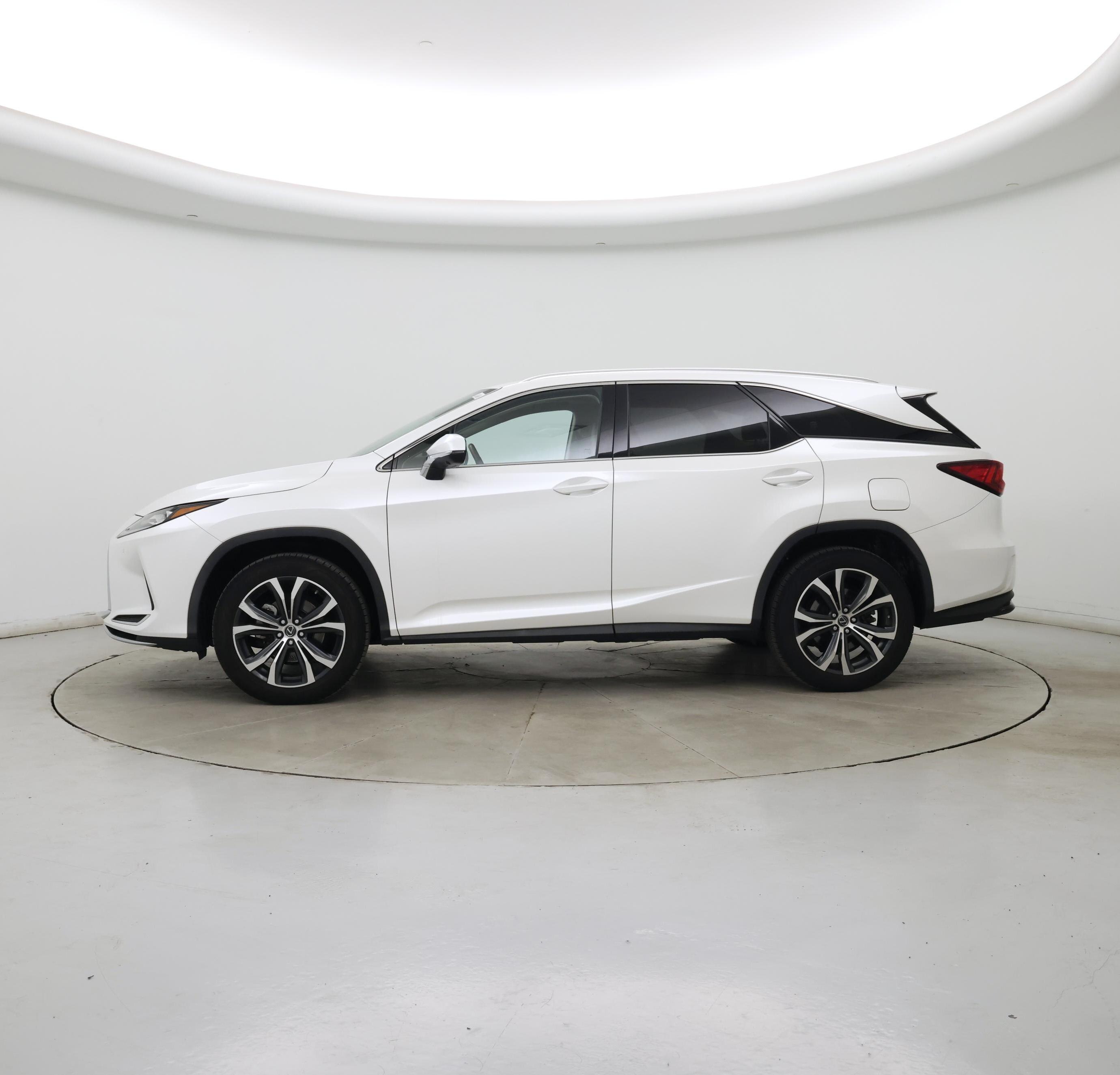 Thumbnail: 2021 Lexus RX - 3