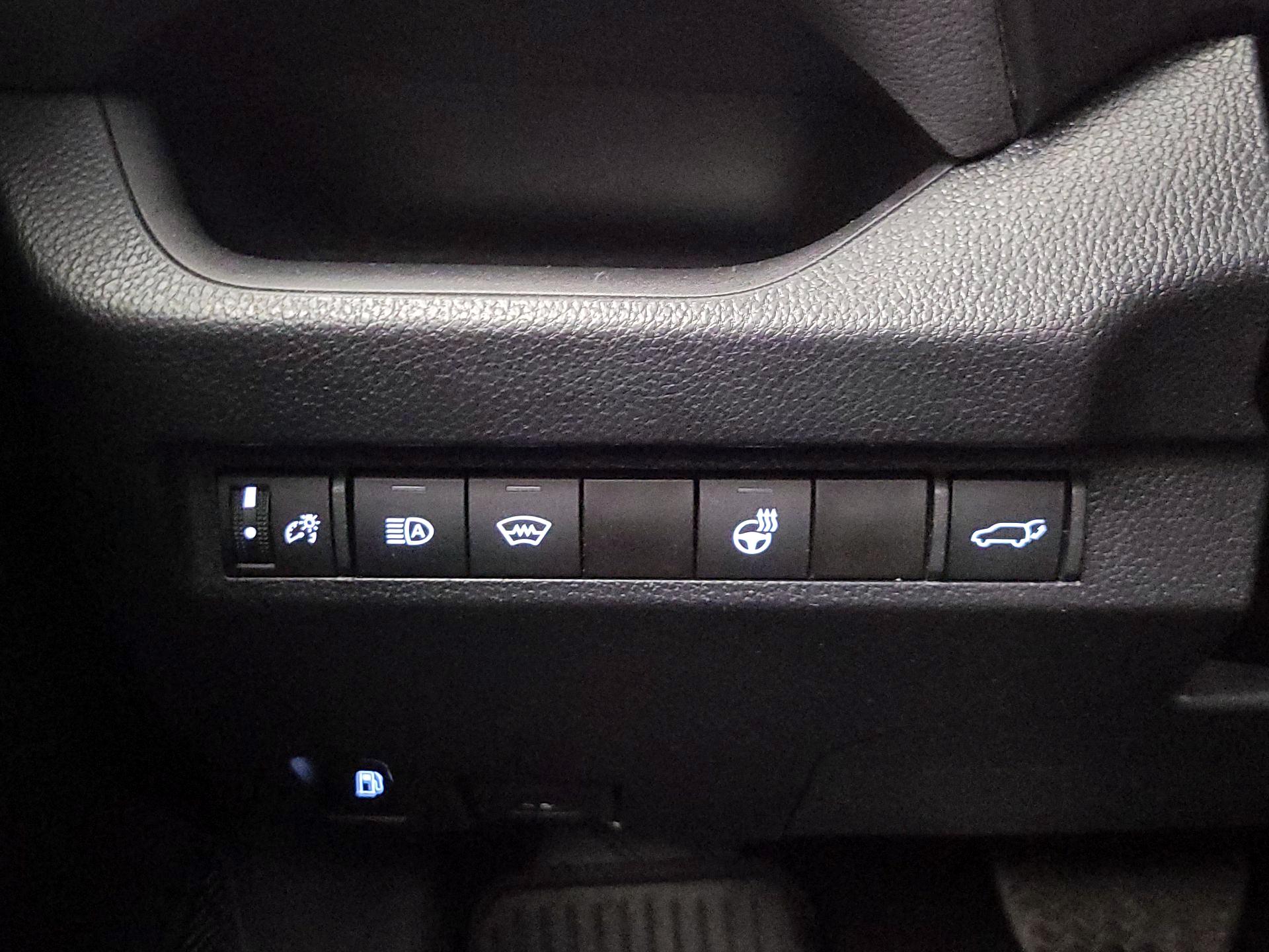 Thumbnail: 2023 Toyota RAV4 - 13