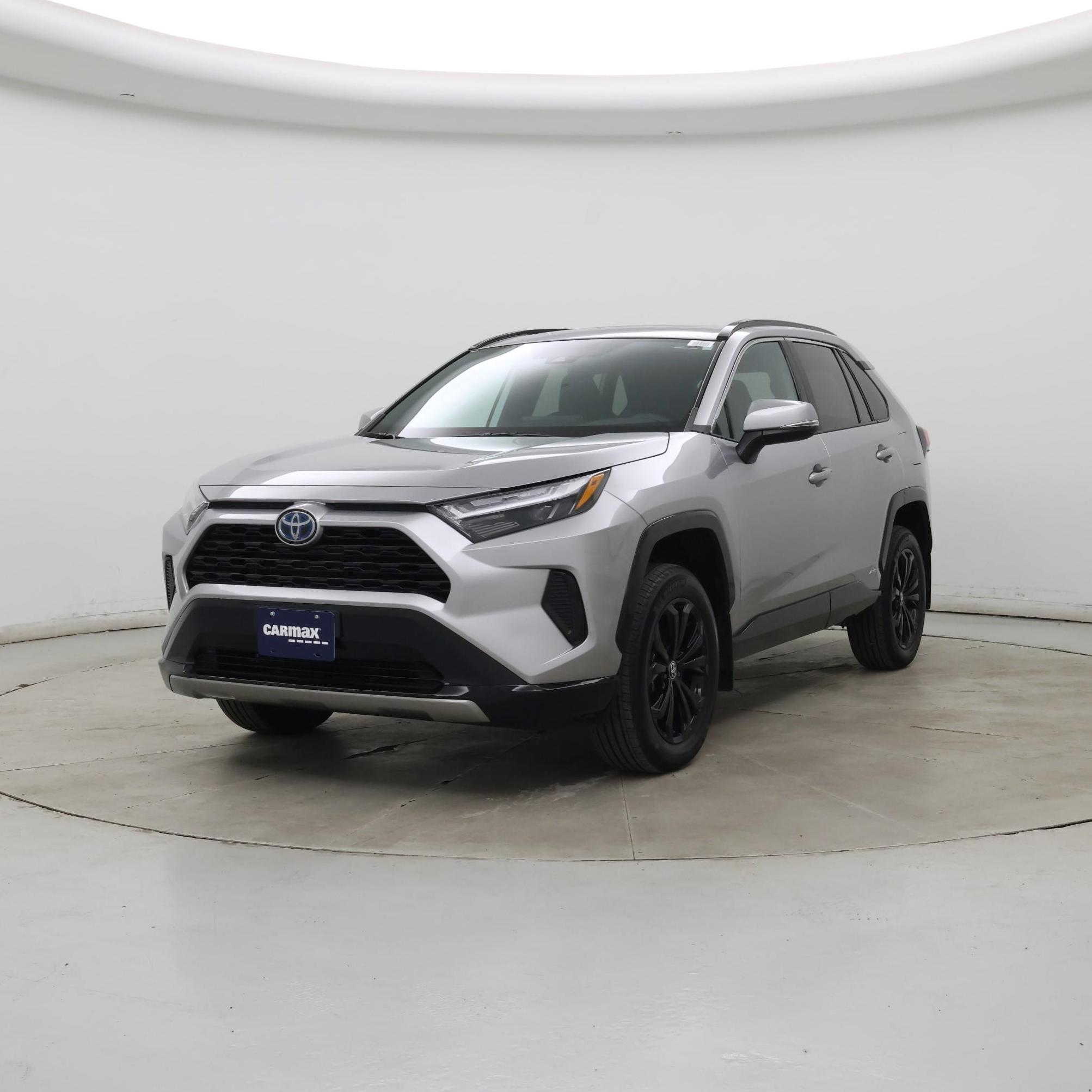 Thumbnail: 2023 Toyota RAV4 - 4