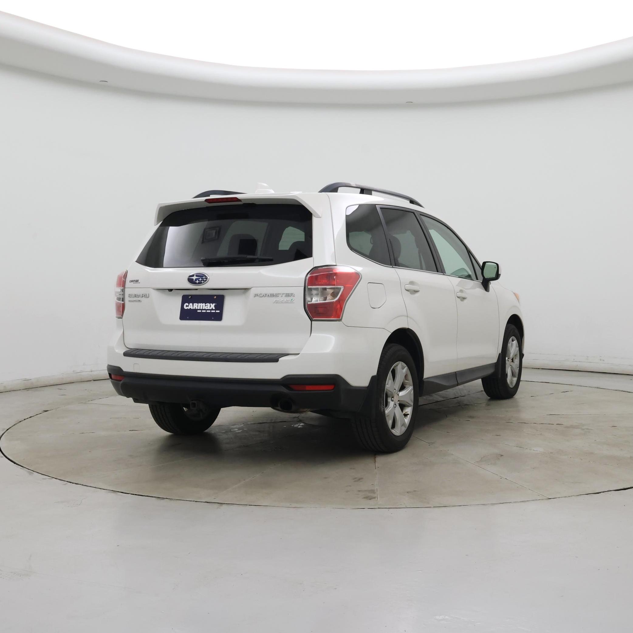 Thumbnail: 2016 Subaru Forester - 8