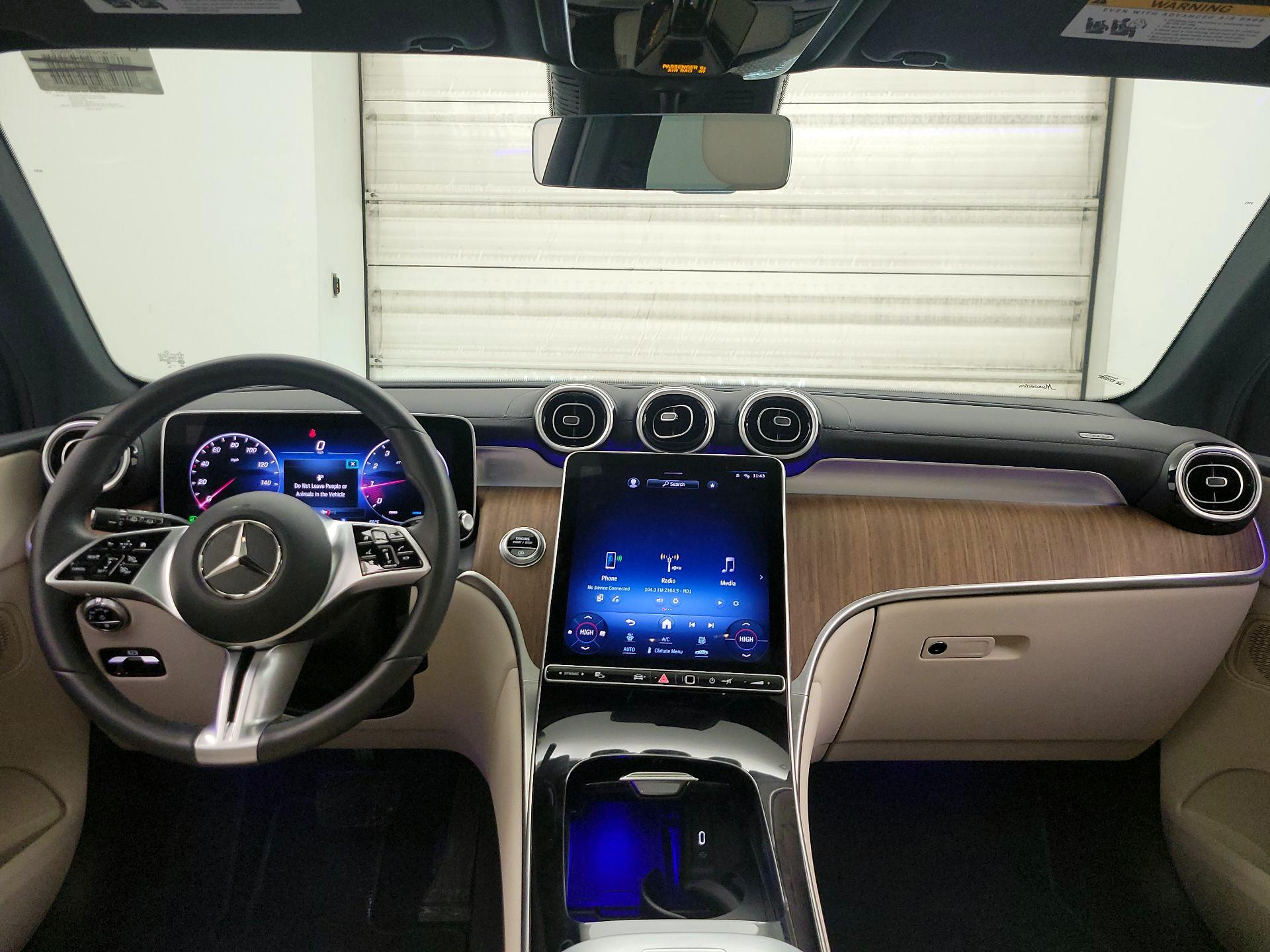 Thumbnail: 2024 Mercedes-Benz GLC - 9