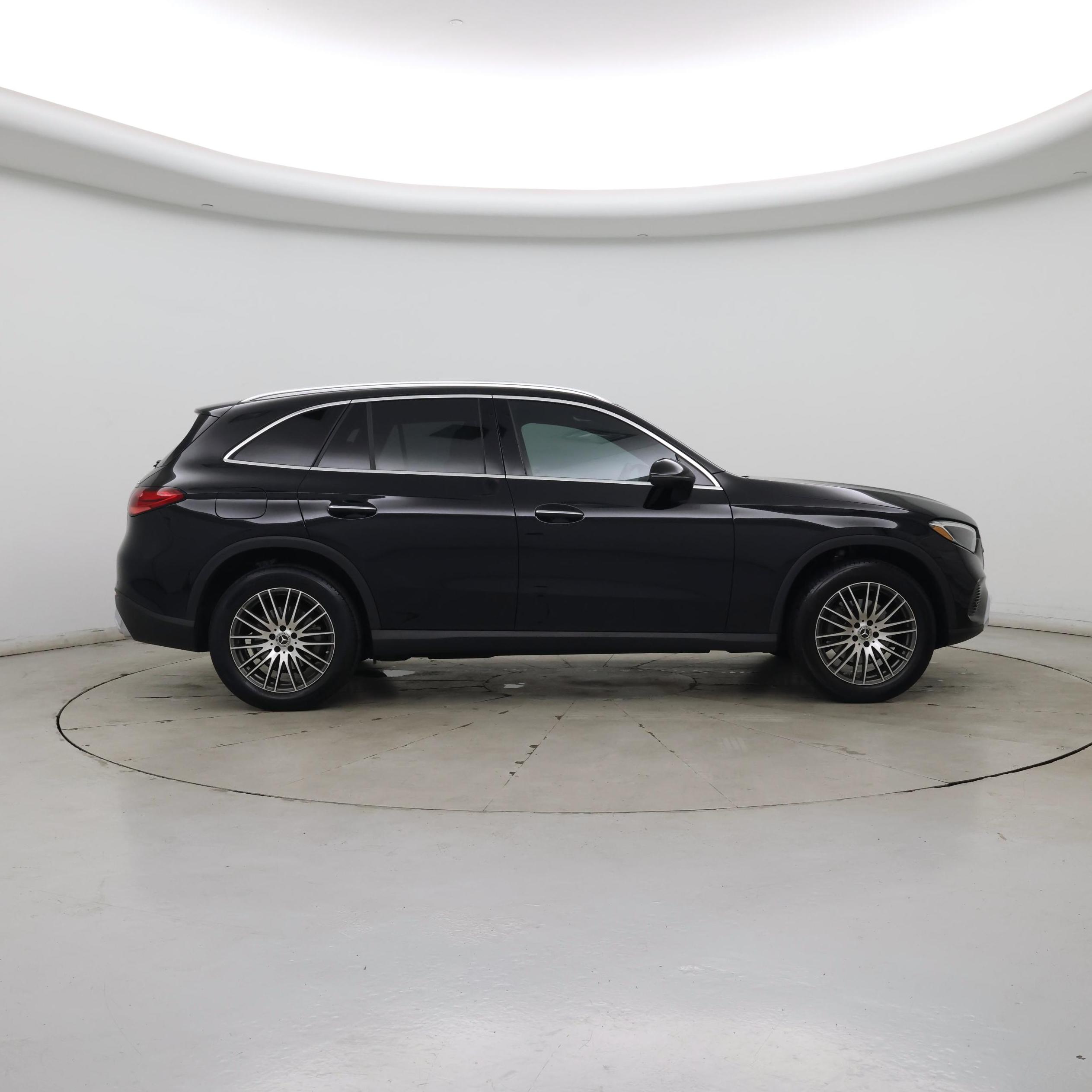 Thumbnail: 2024 Mercedes-Benz GLC - 7