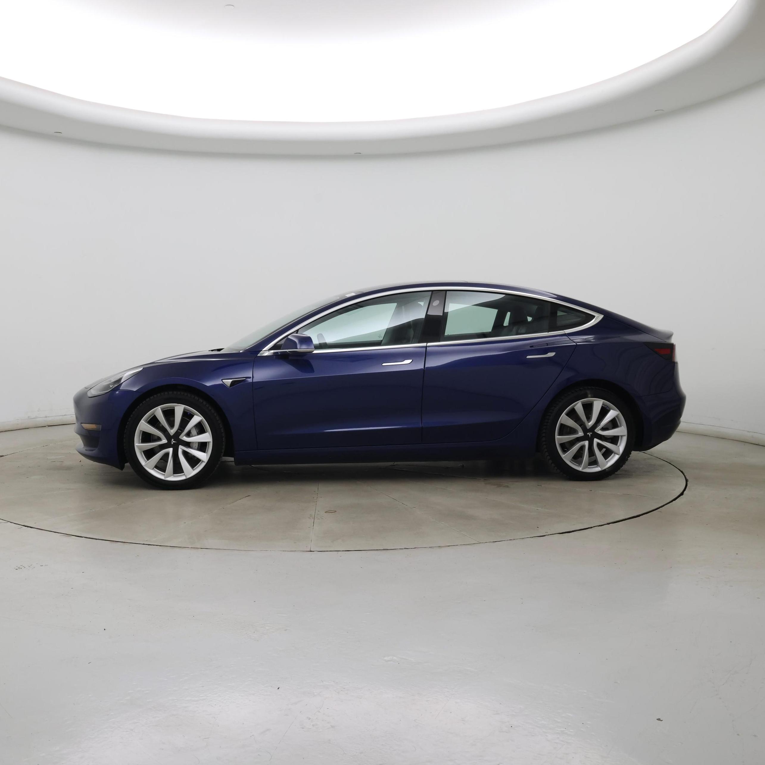 Thumbnail: 2020 Tesla Model 3 - 3
