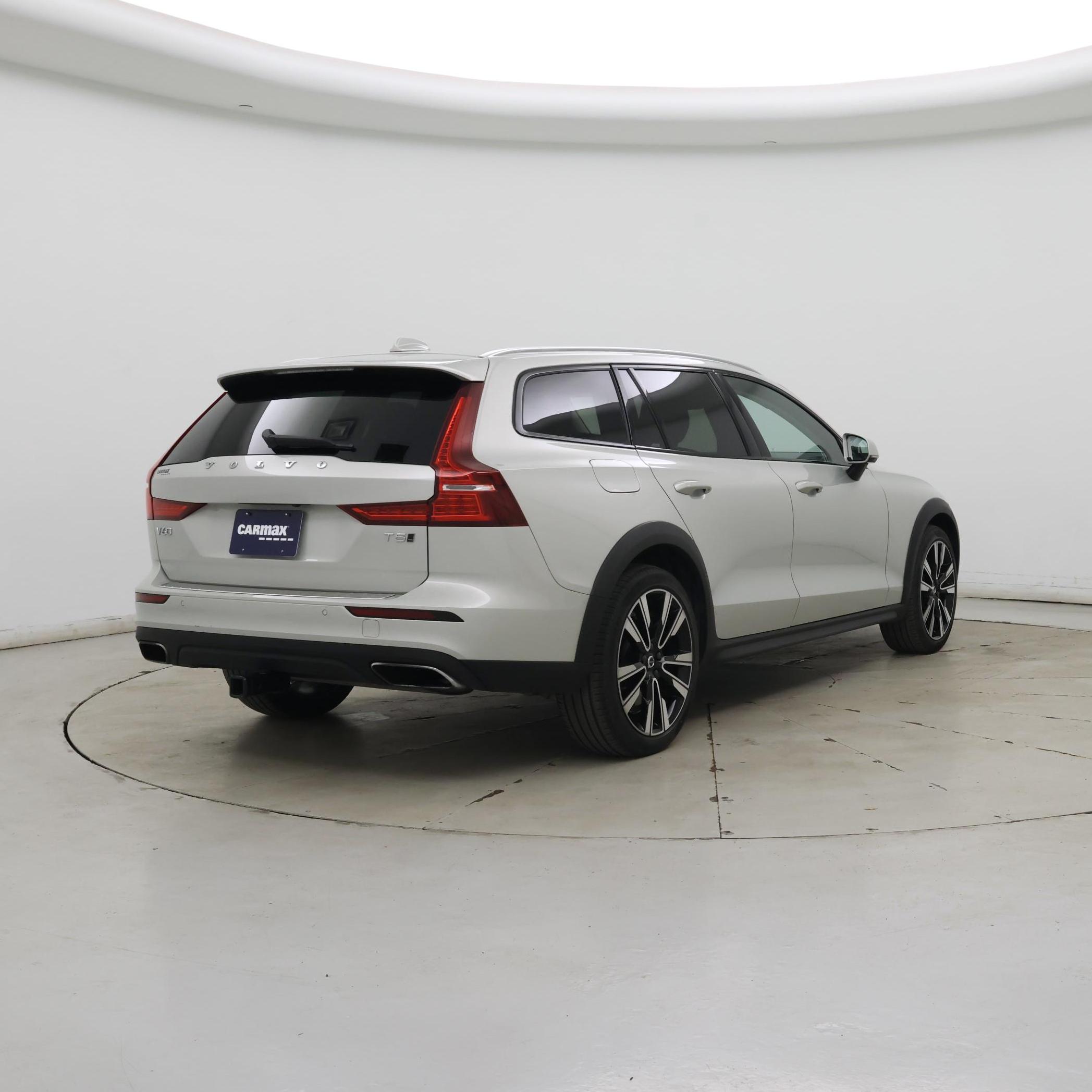 Thumbnail: 2021 Volvo S60 - 8