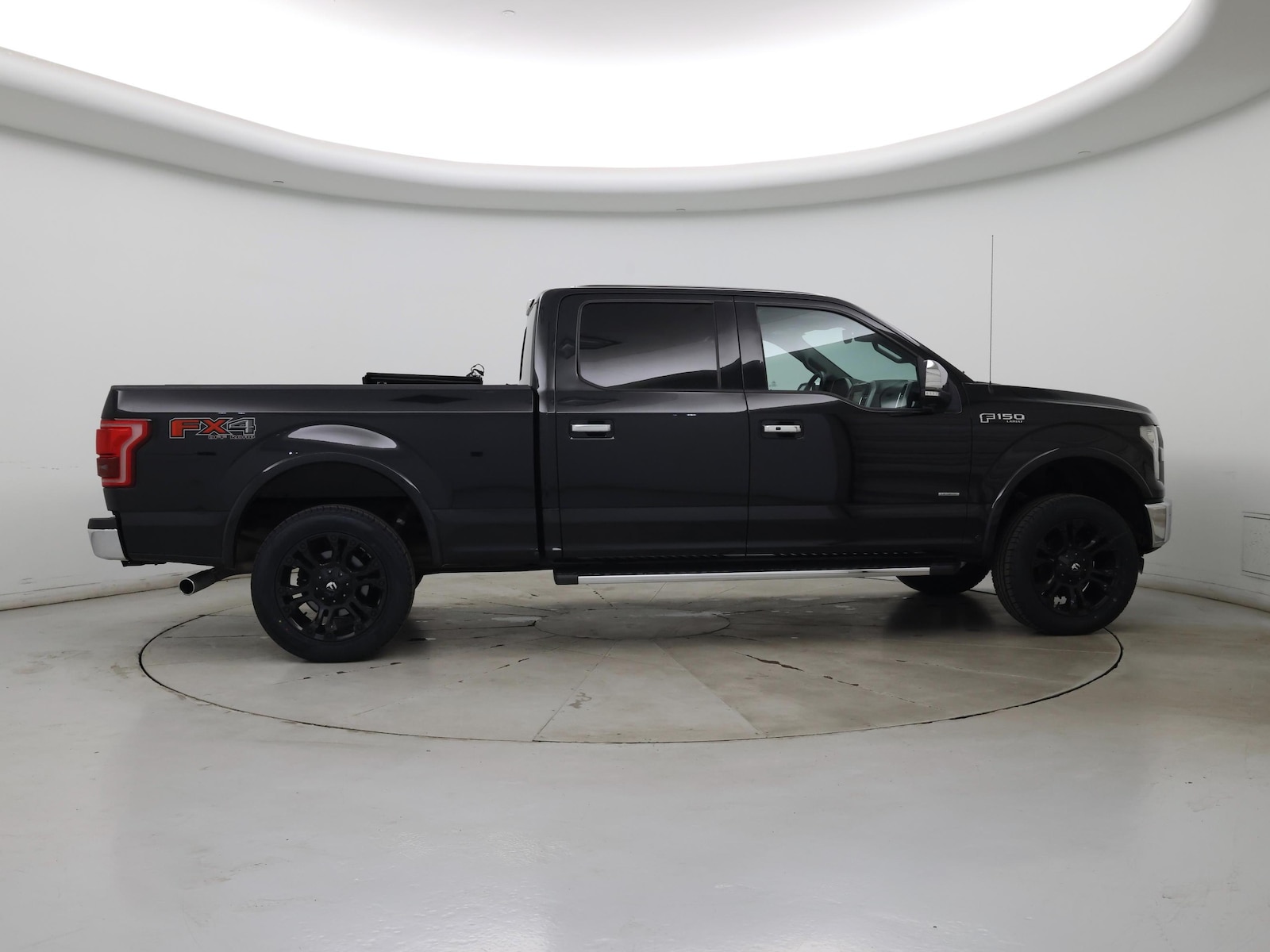 2015 Ford F-150 Lariat - Photo 8