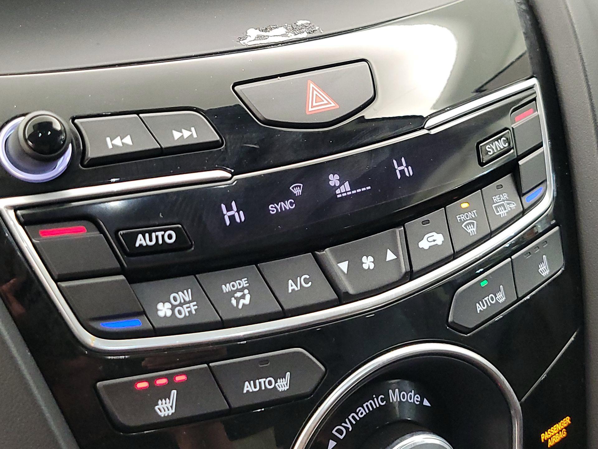 Thumbnail: 2020 Acura RDX - 17