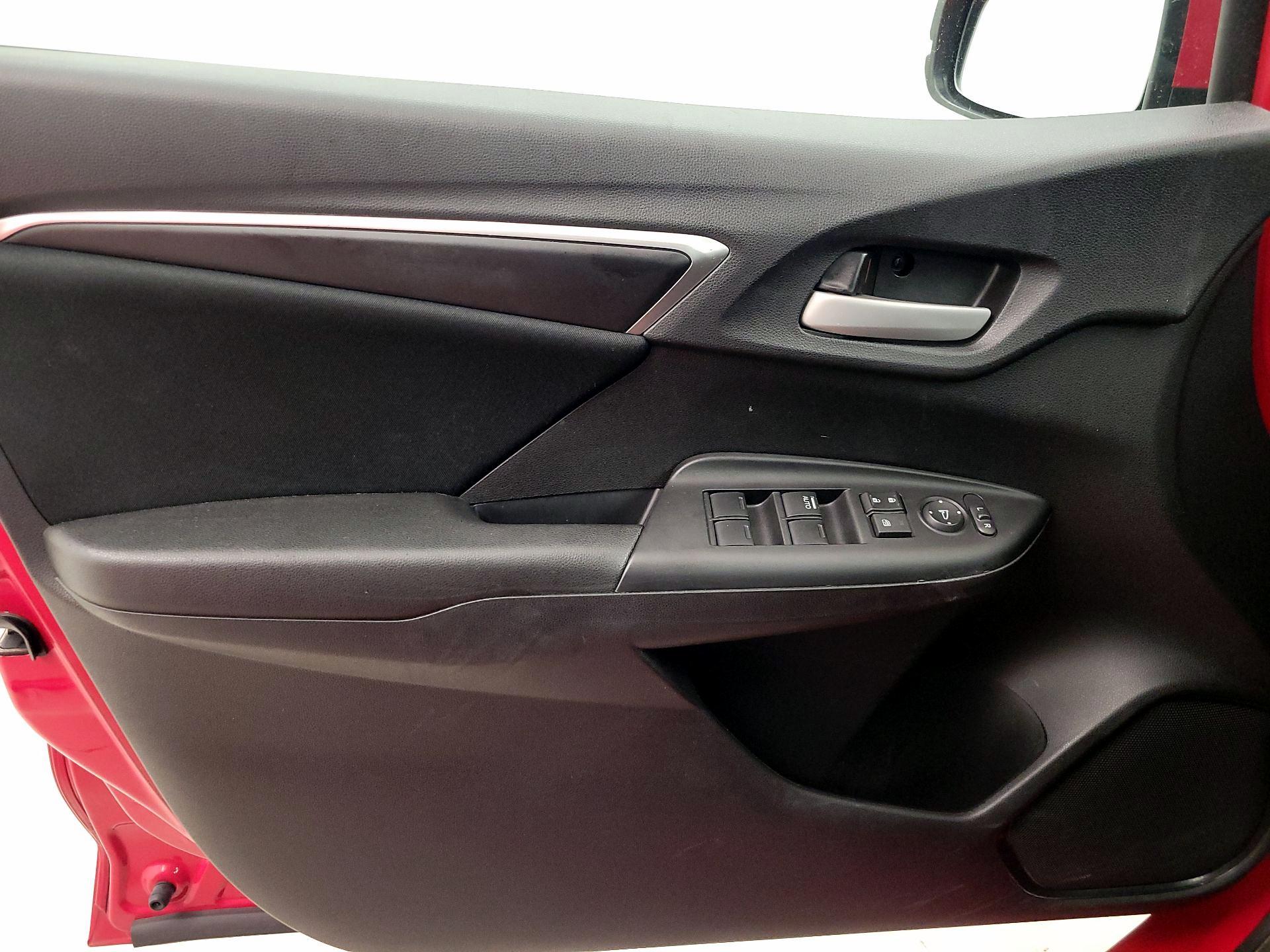 Thumbnail: 2015 Honda Fit - 12