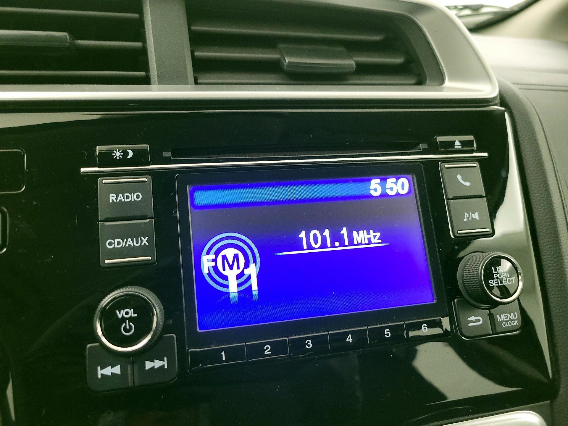 Thumbnail: 2015 Honda Fit - 15