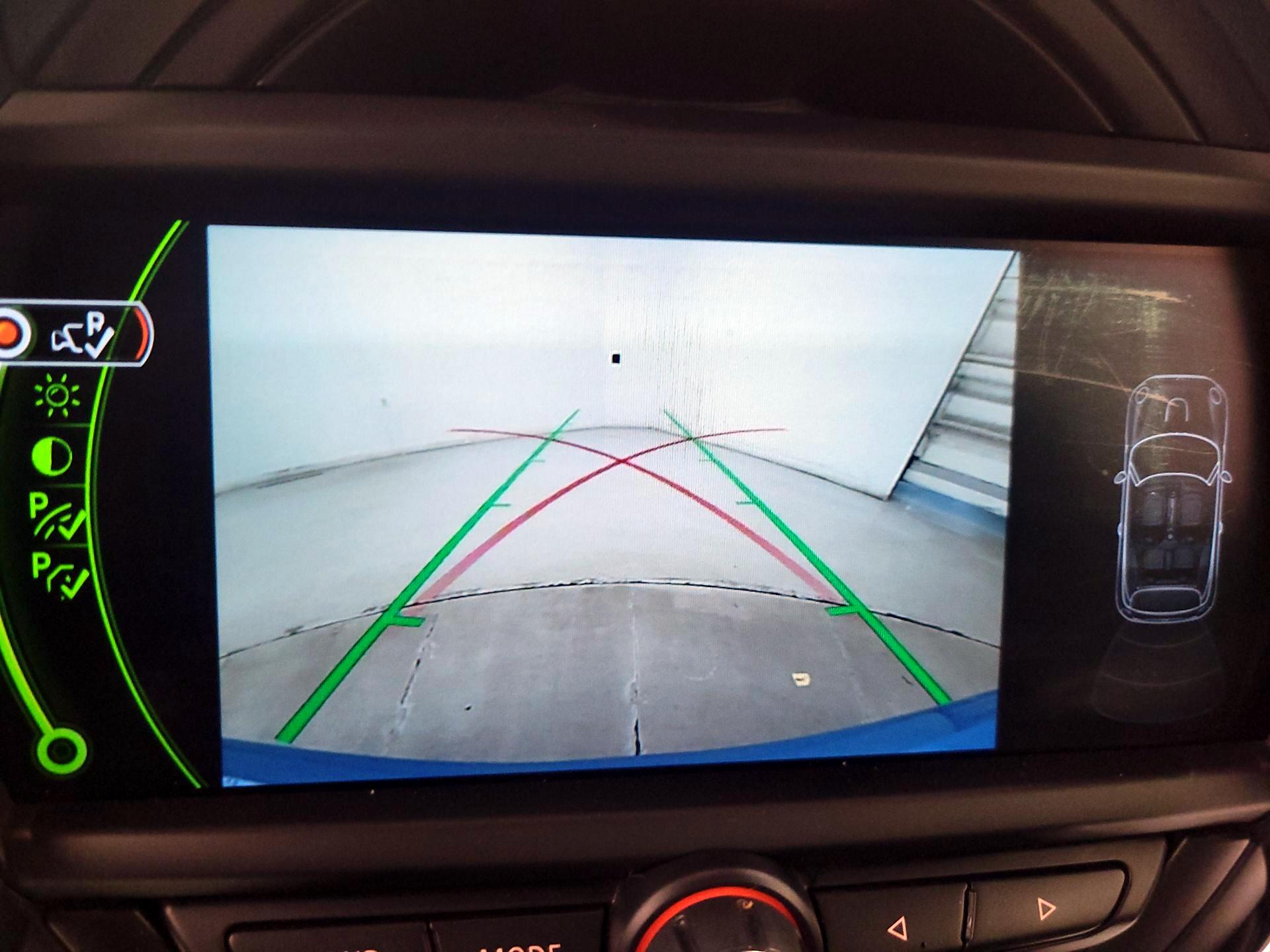 Thumbnail: 2017 MINI Cooper - 15