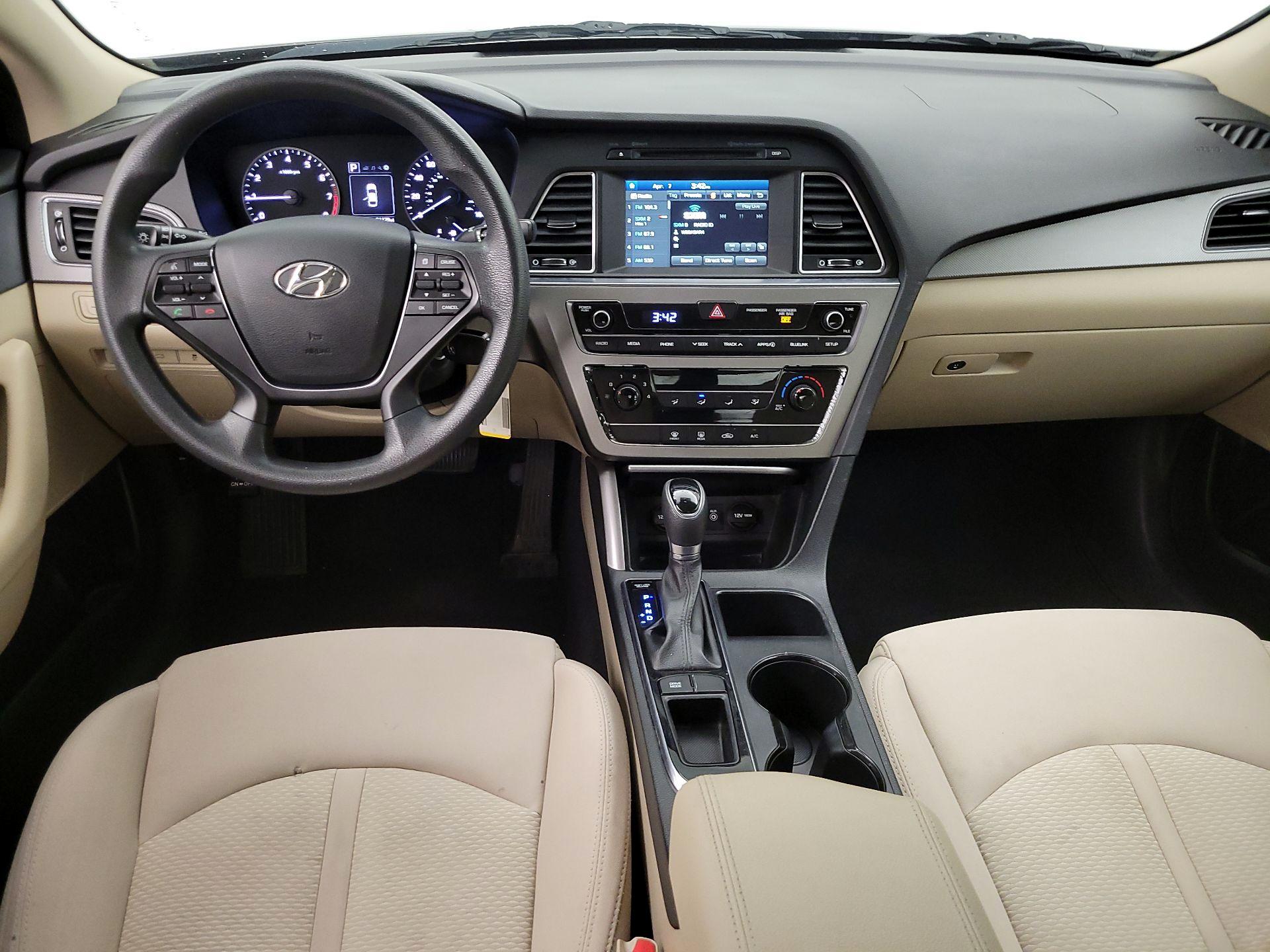 Thumbnail: 2017 Hyundai Sonata - 9