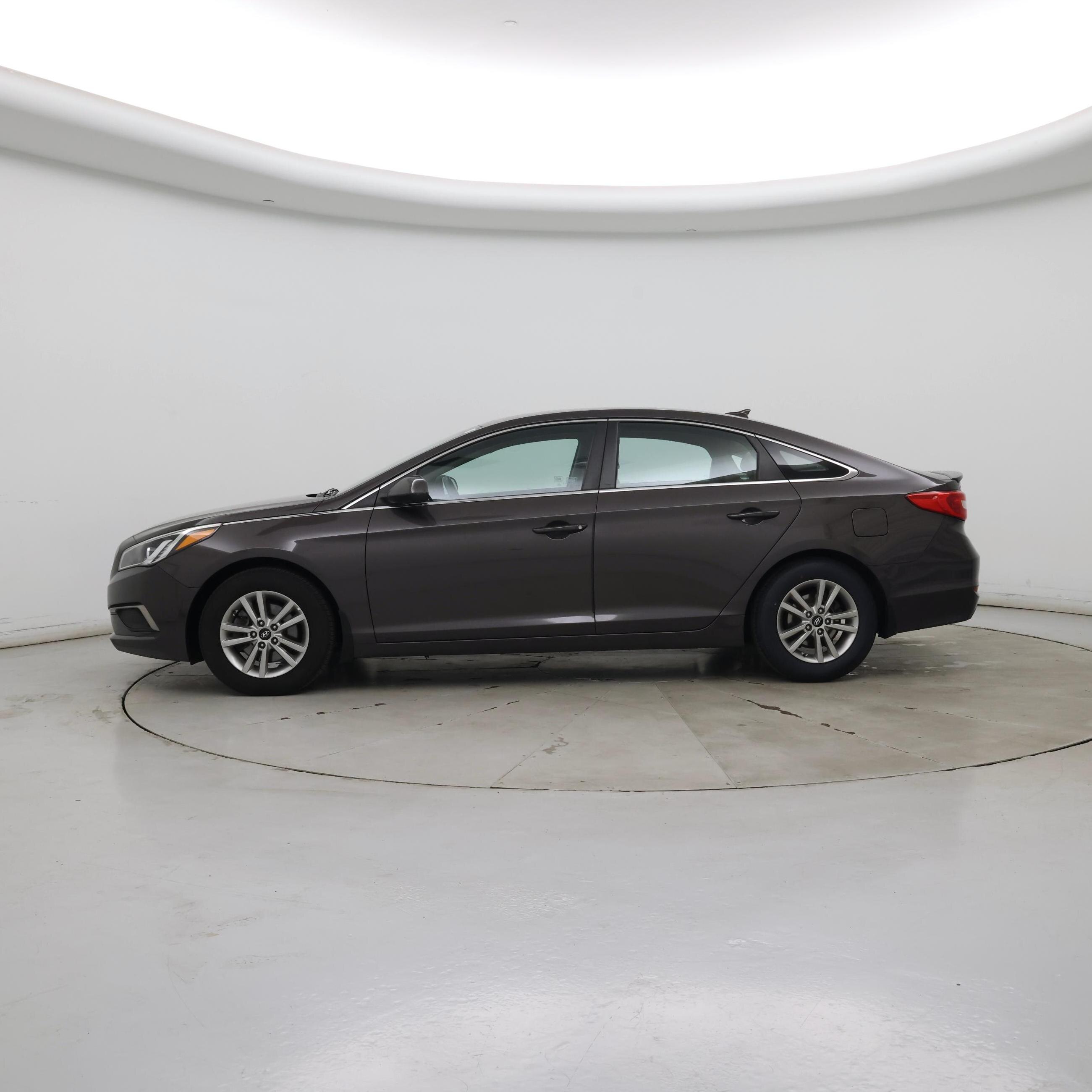 Thumbnail: 2017 Hyundai Sonata - 3