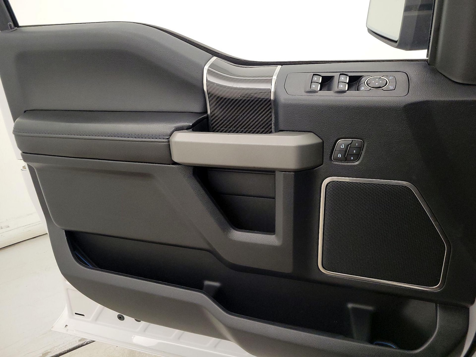 2019 Ford F-150 Raptor - Photo 13