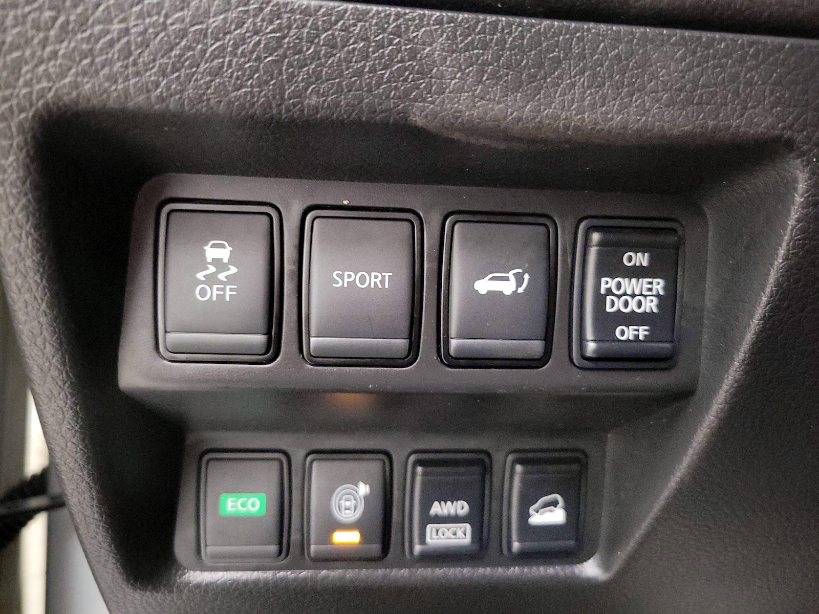 2016 Nissan Rogue SV - Photo 14