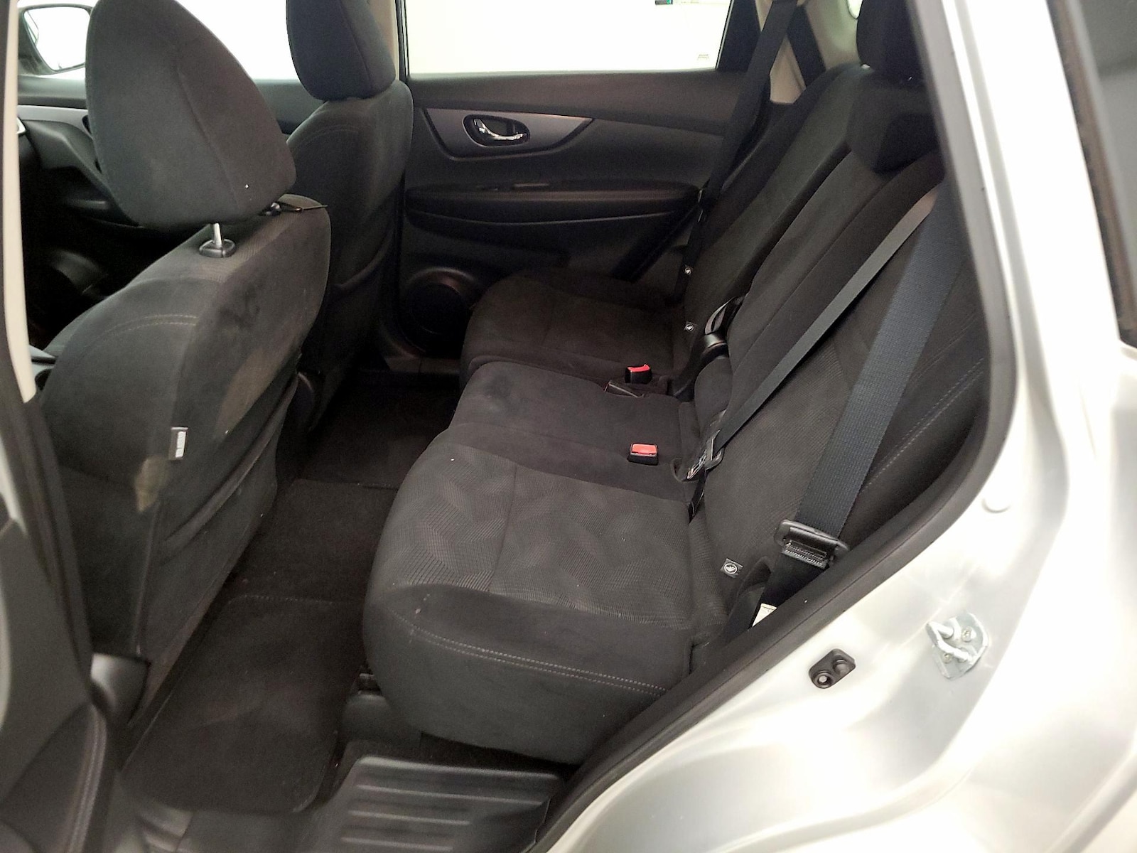 2016 Nissan Rogue SV - Photo 20