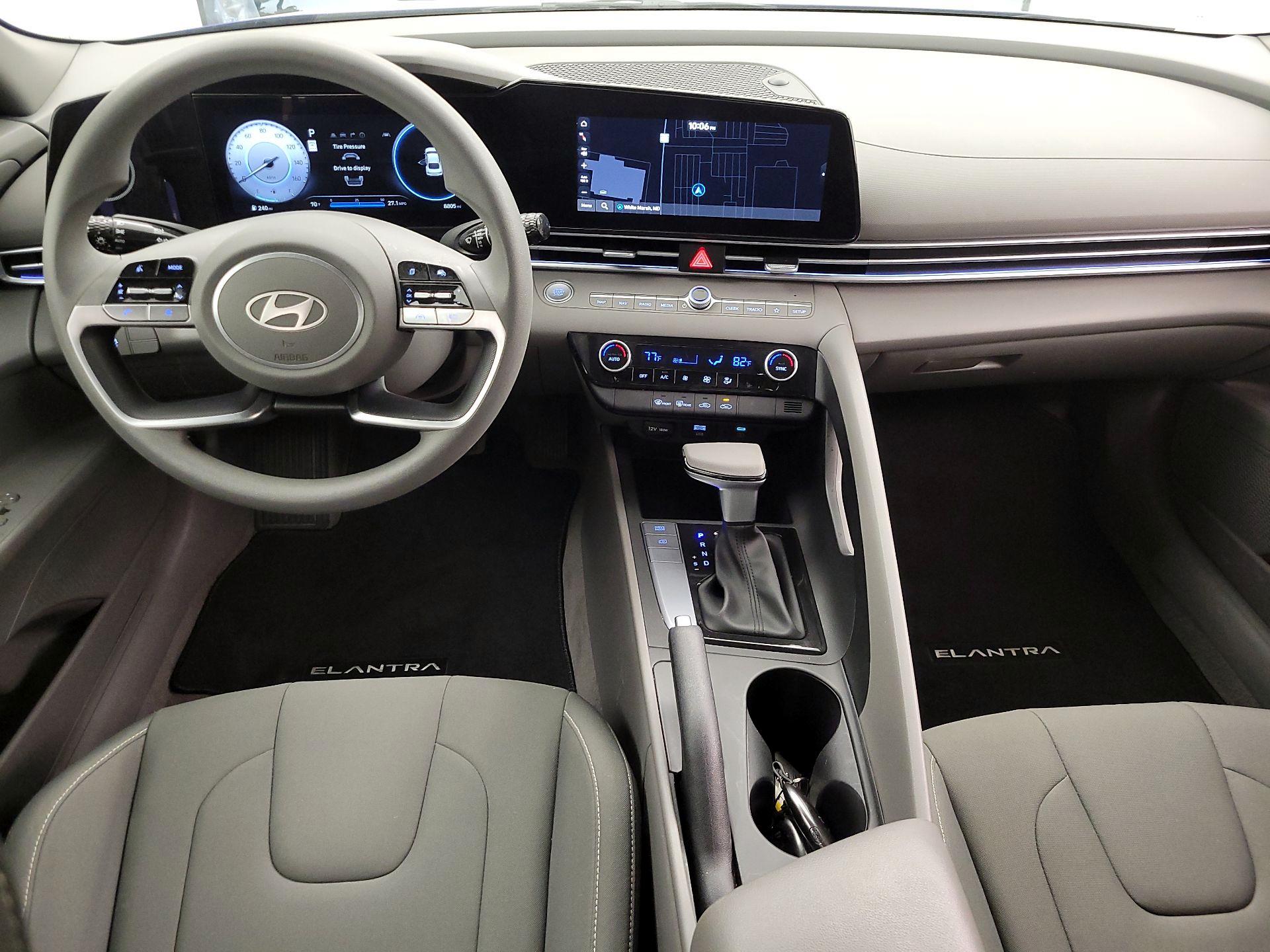 Thumbnail: 2024 Hyundai Elantra - 9