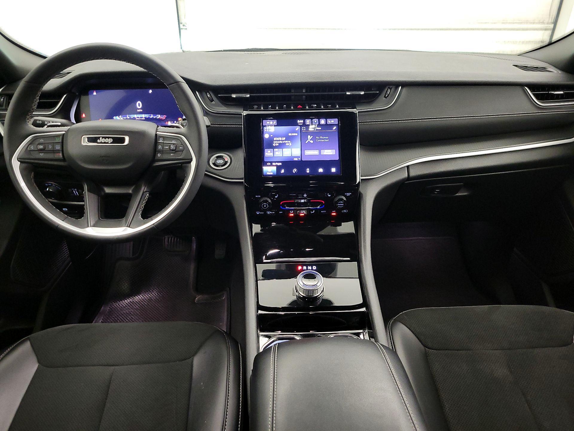 Thumbnail: 2023 Jeep Grand Cherokee - 9