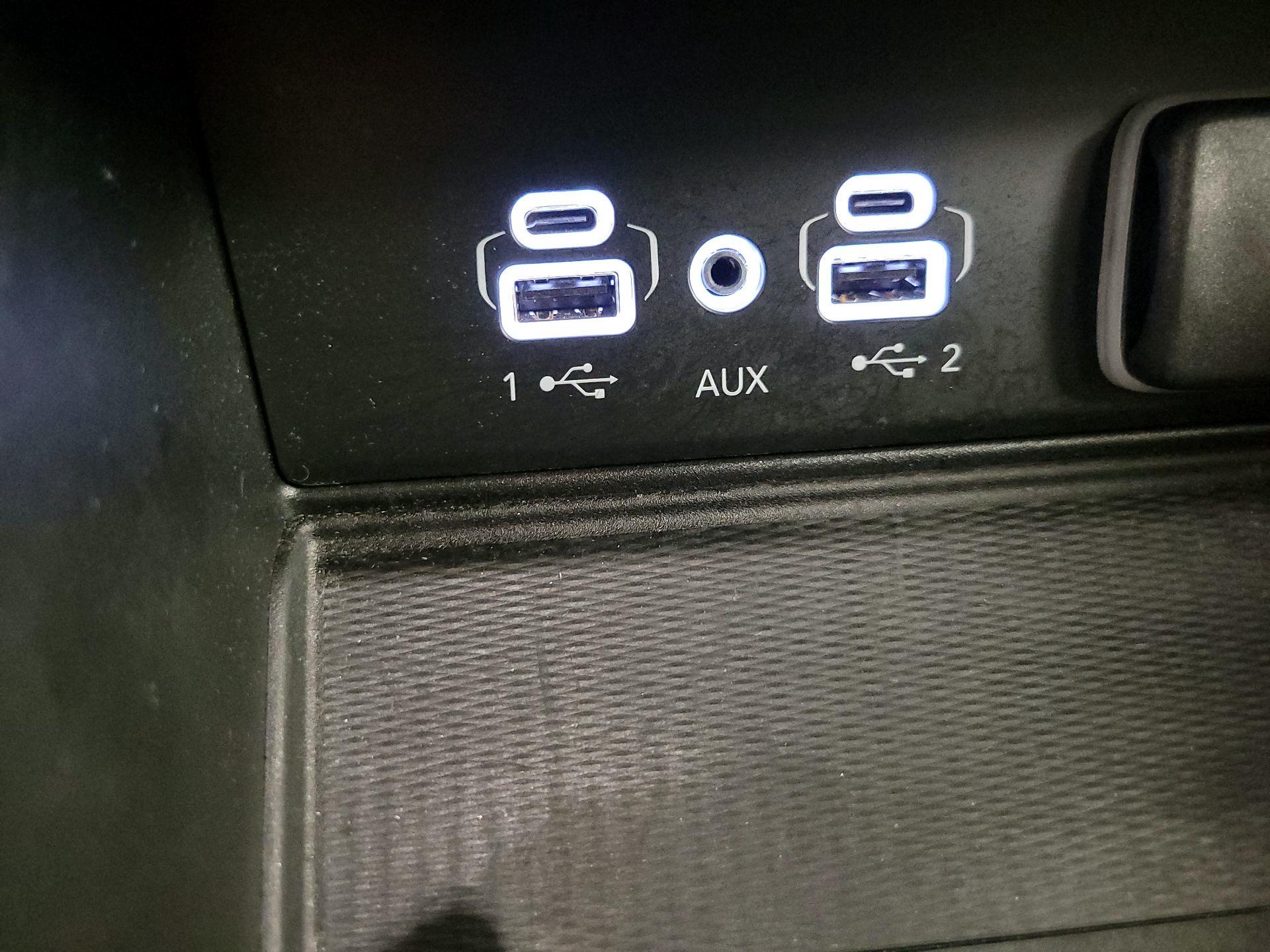 Thumbnail: 2023 Jeep Grand Cherokee - 18